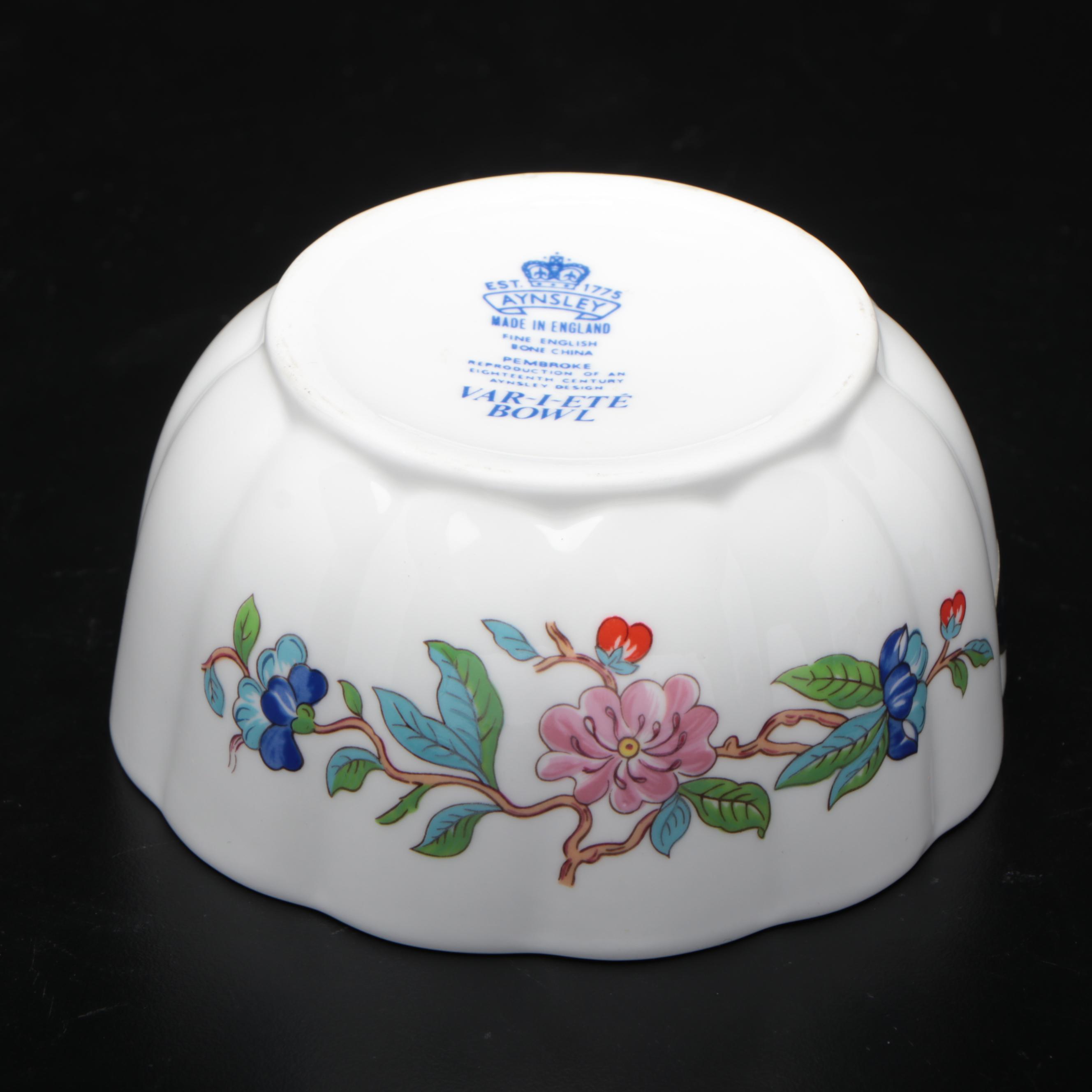 Aynsley "Pembroke" Bone China Var-i-eté Bowl