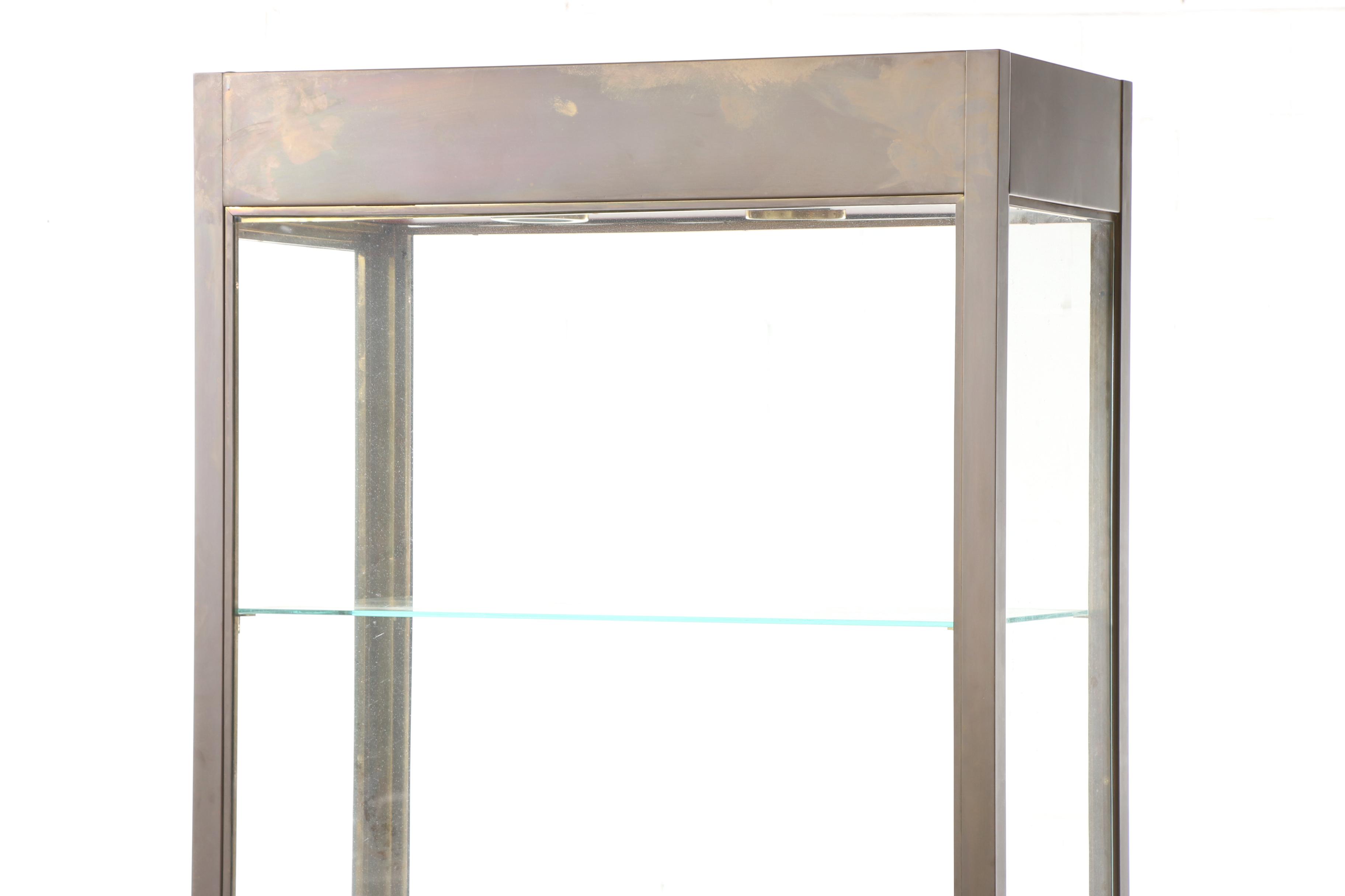 Brass Illuminated Merchandise Display Cabinet, Mid to Late 20th Century