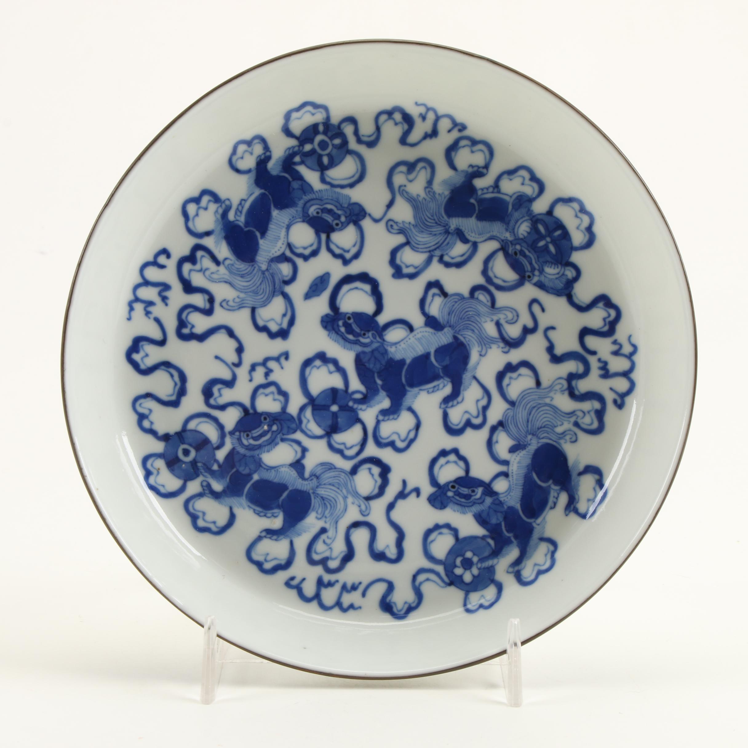 Chinese Kangxi Style and Japanese Igezara Style Blue and White Porcelain Plates