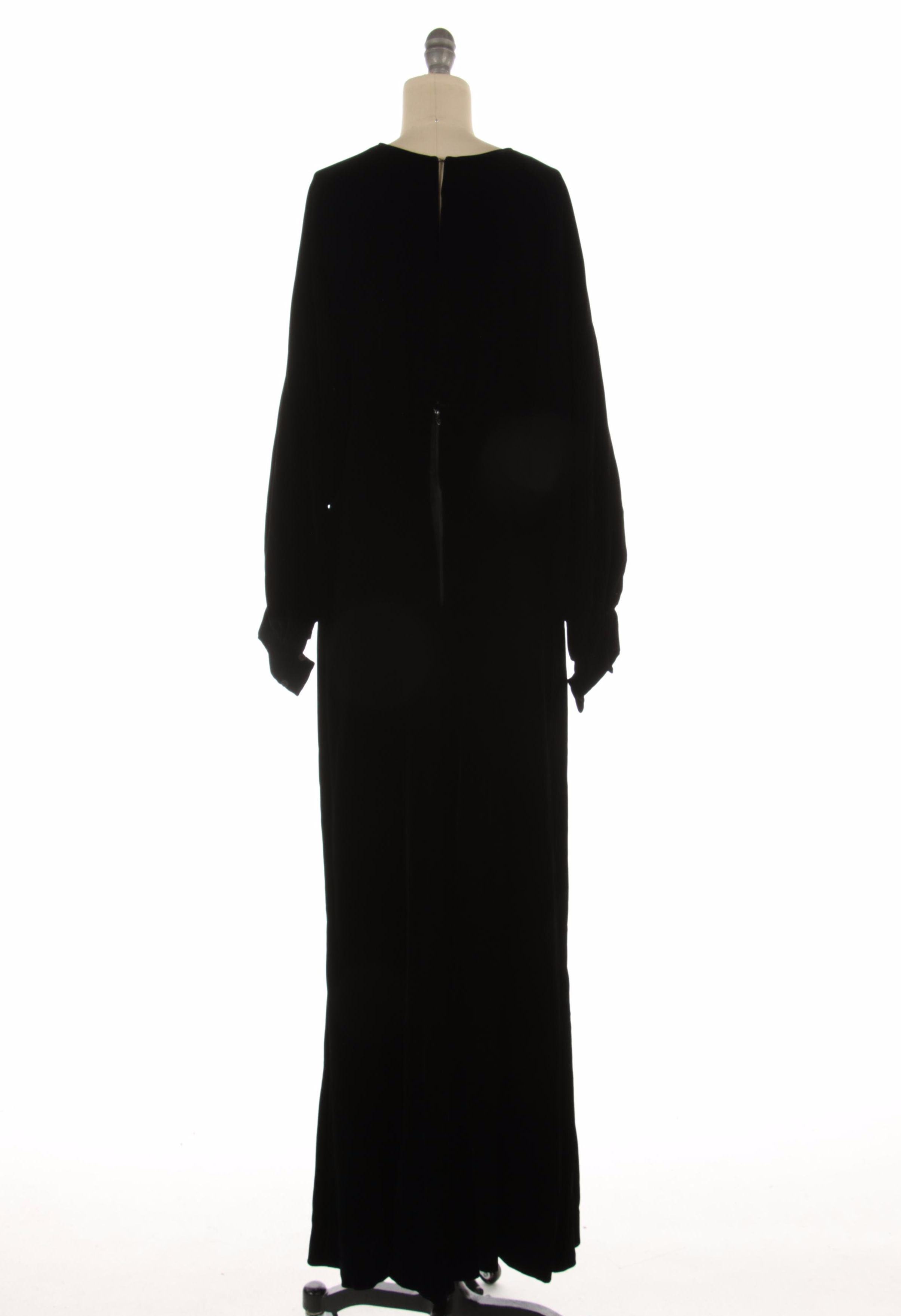 Oscar de la Renta Black Velvet Empire Waist Evening Dress, 1960s