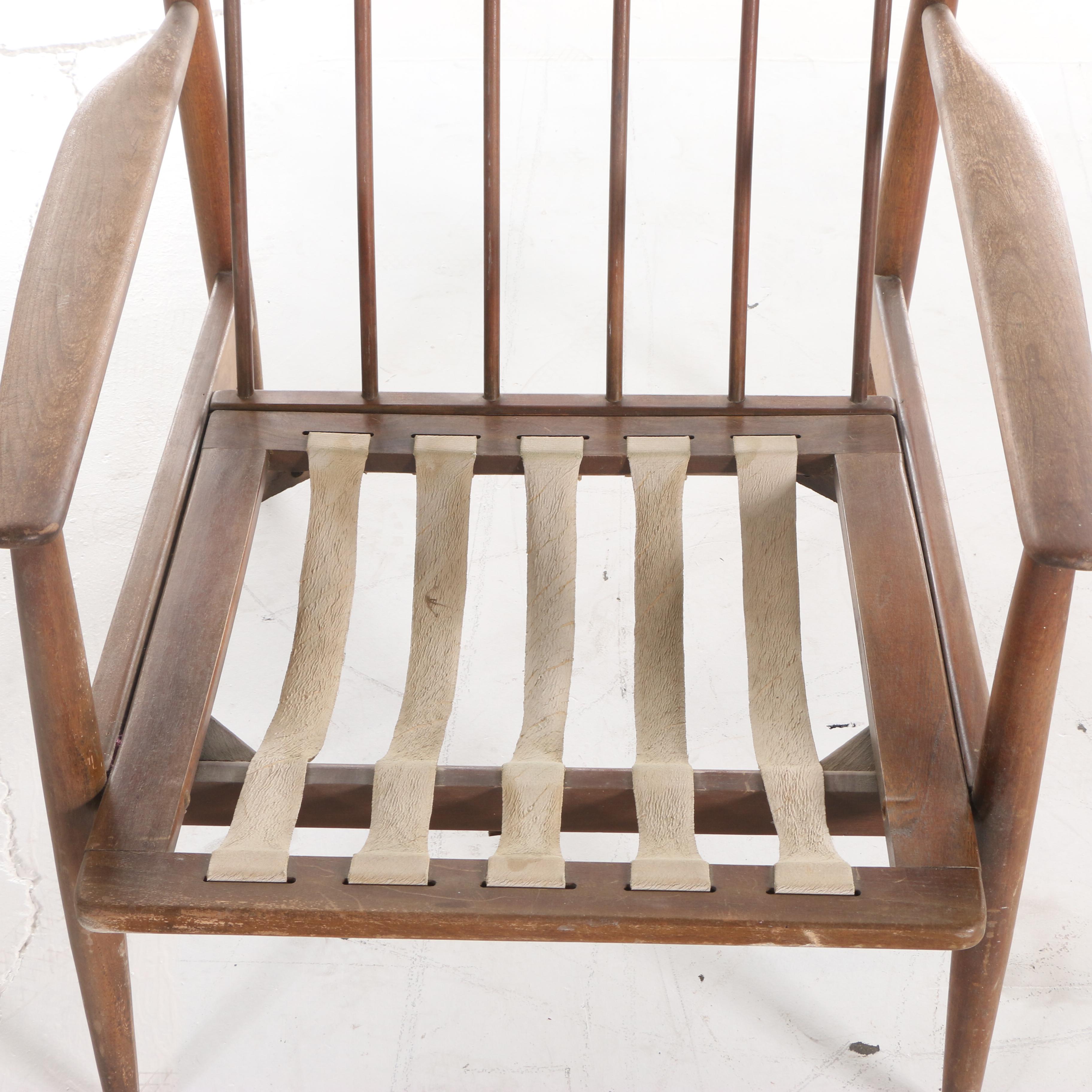 Baumritter Mid Century Modern Walnut Lounge Chair