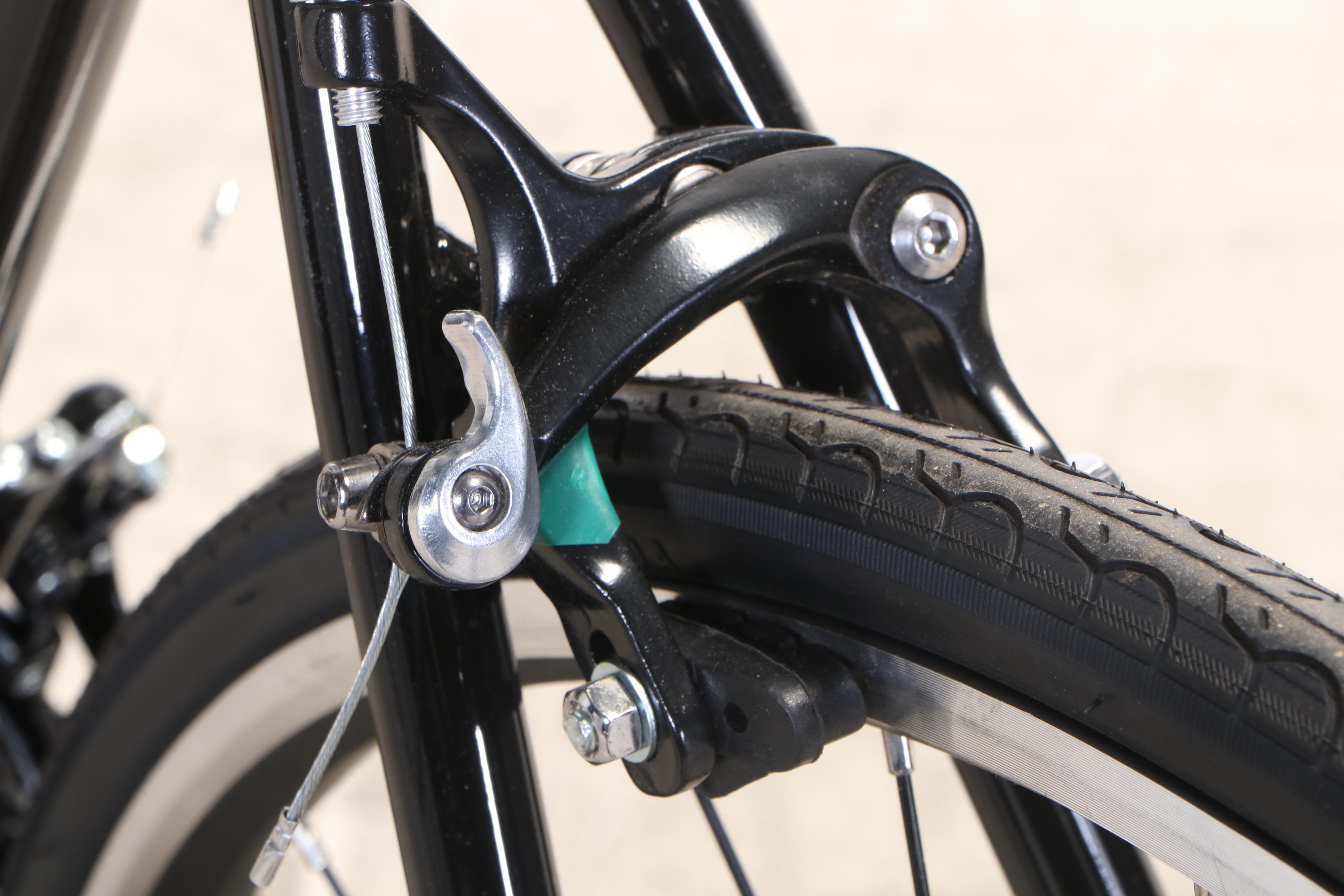 Vilano Tuono Road Bicycle