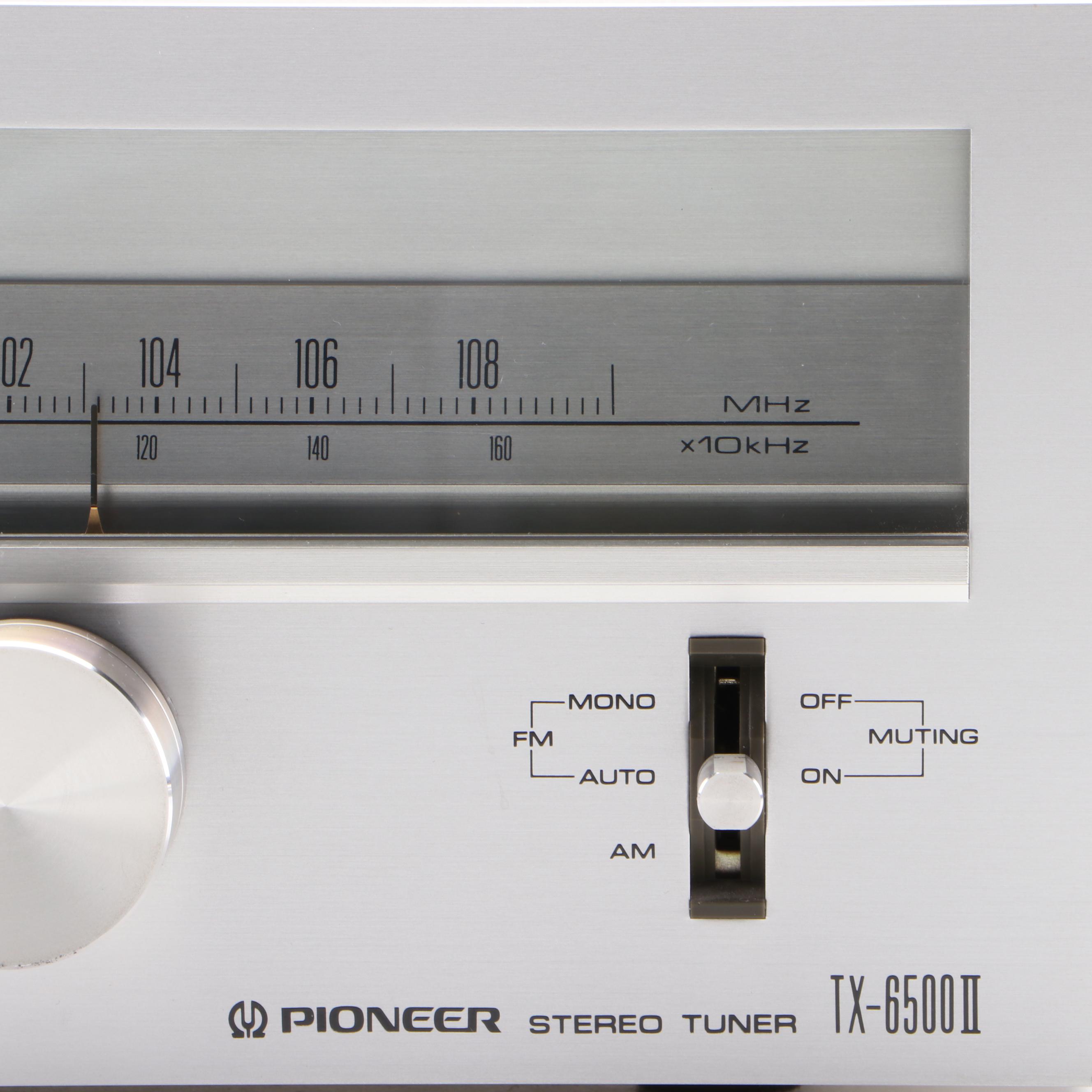 Pioneer Stereo Tuner and Amplifier with Realistic Equilizer, 1970s