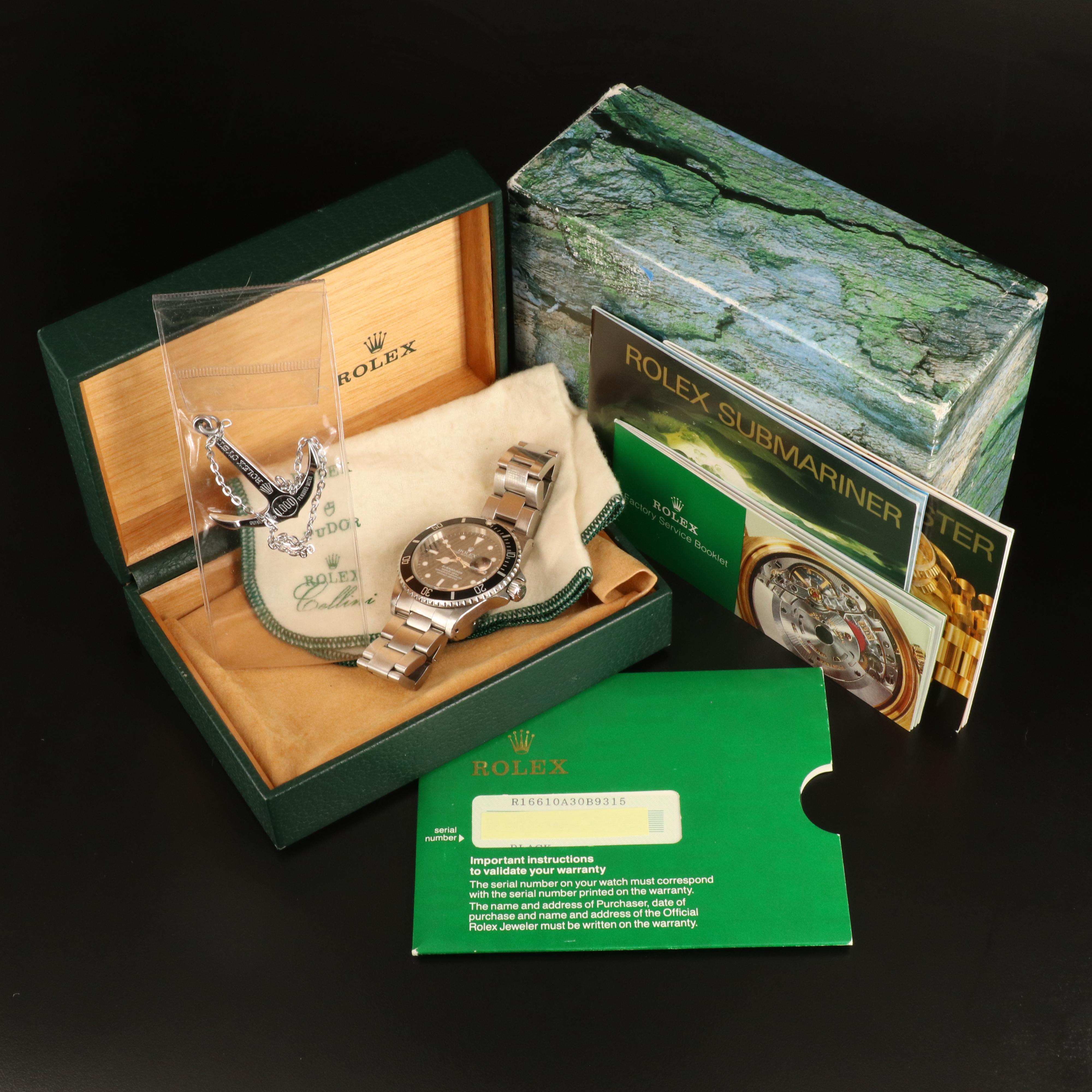 1996 Rolex Oyster Perpetual Date Submariner Watch