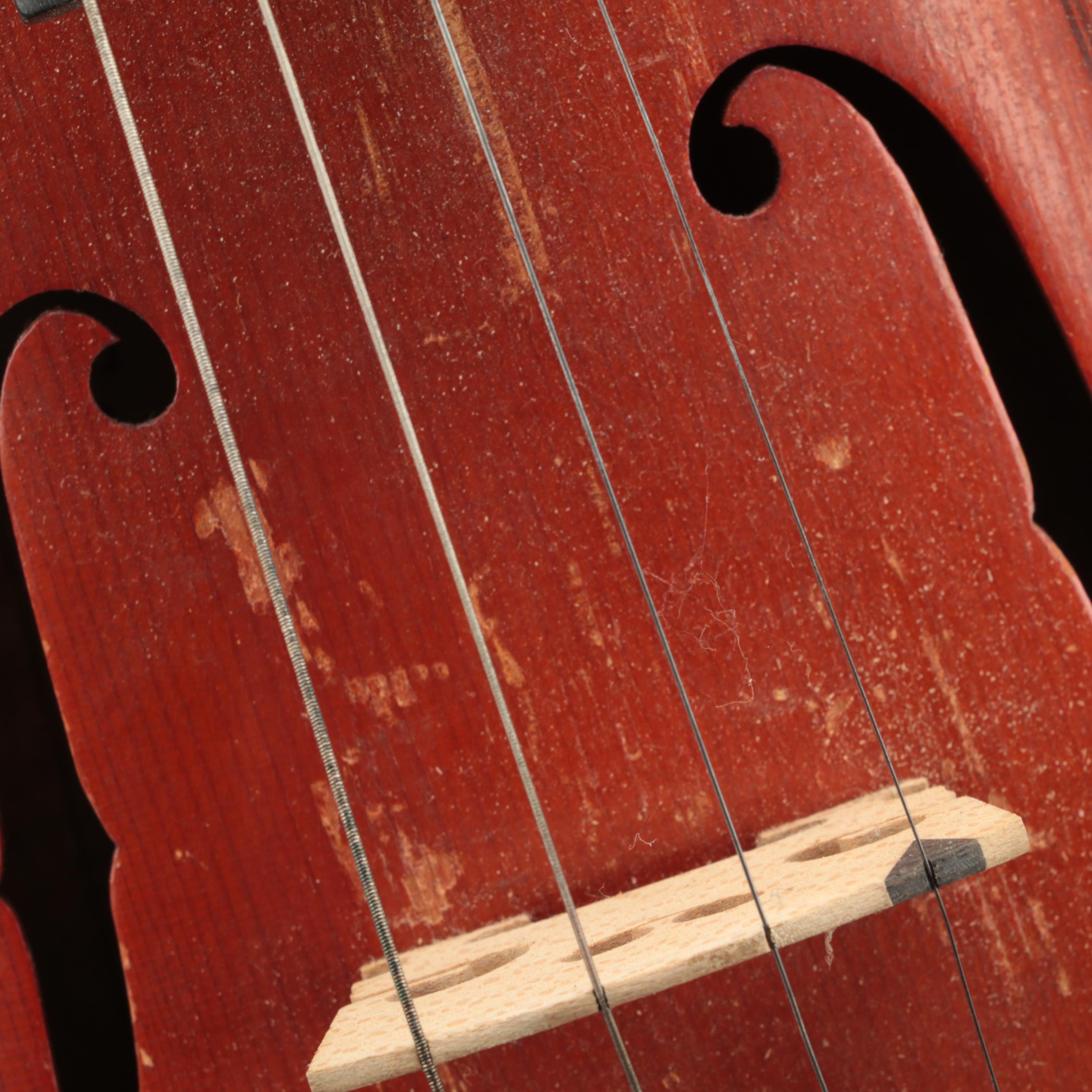 Gasparo da Sálo Replica Spruce, Maple, and Ebony 4/4 Violin with Bow and Case