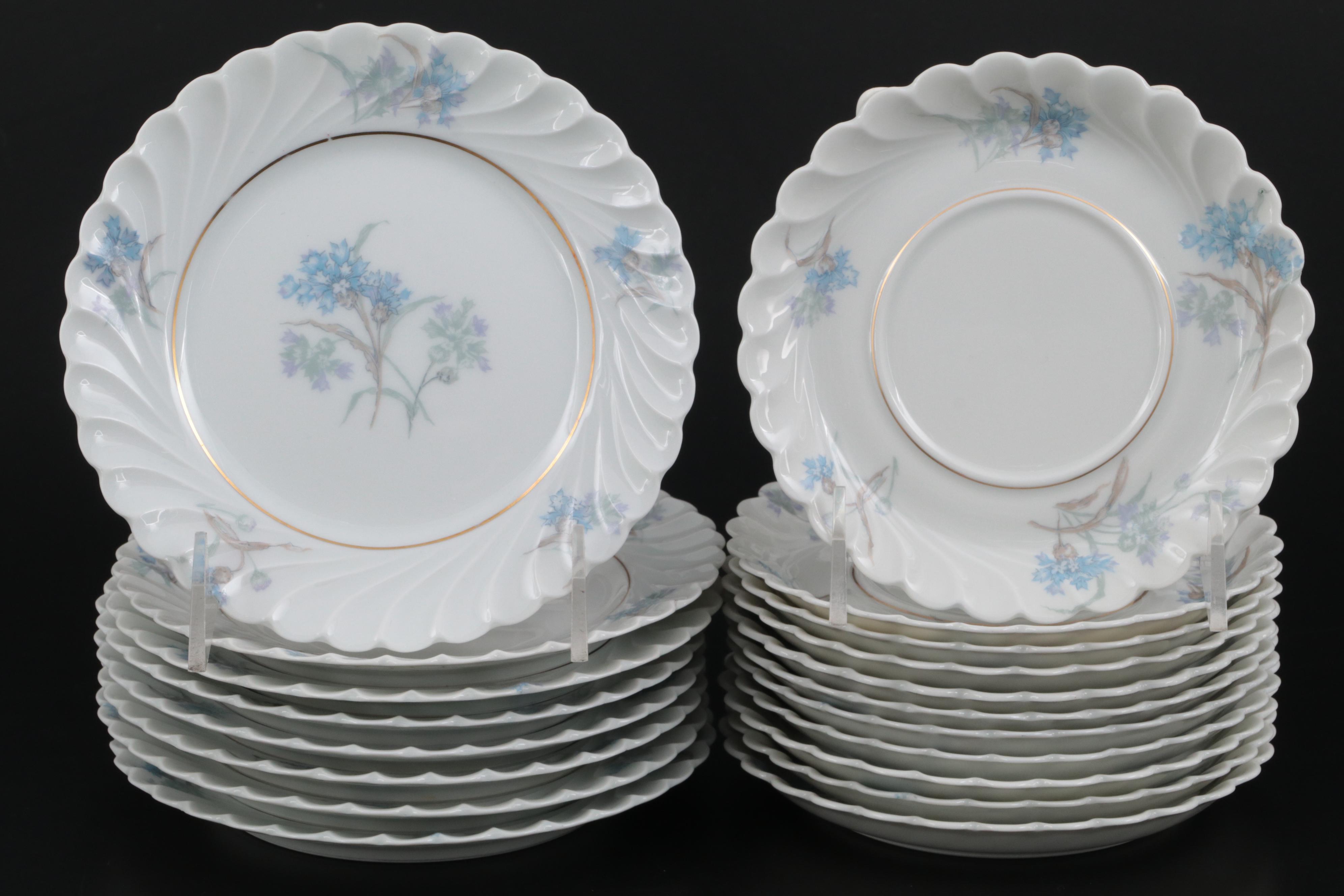 Haviland "Bergere" Porcelain Dinnerware, Mid-20th Century