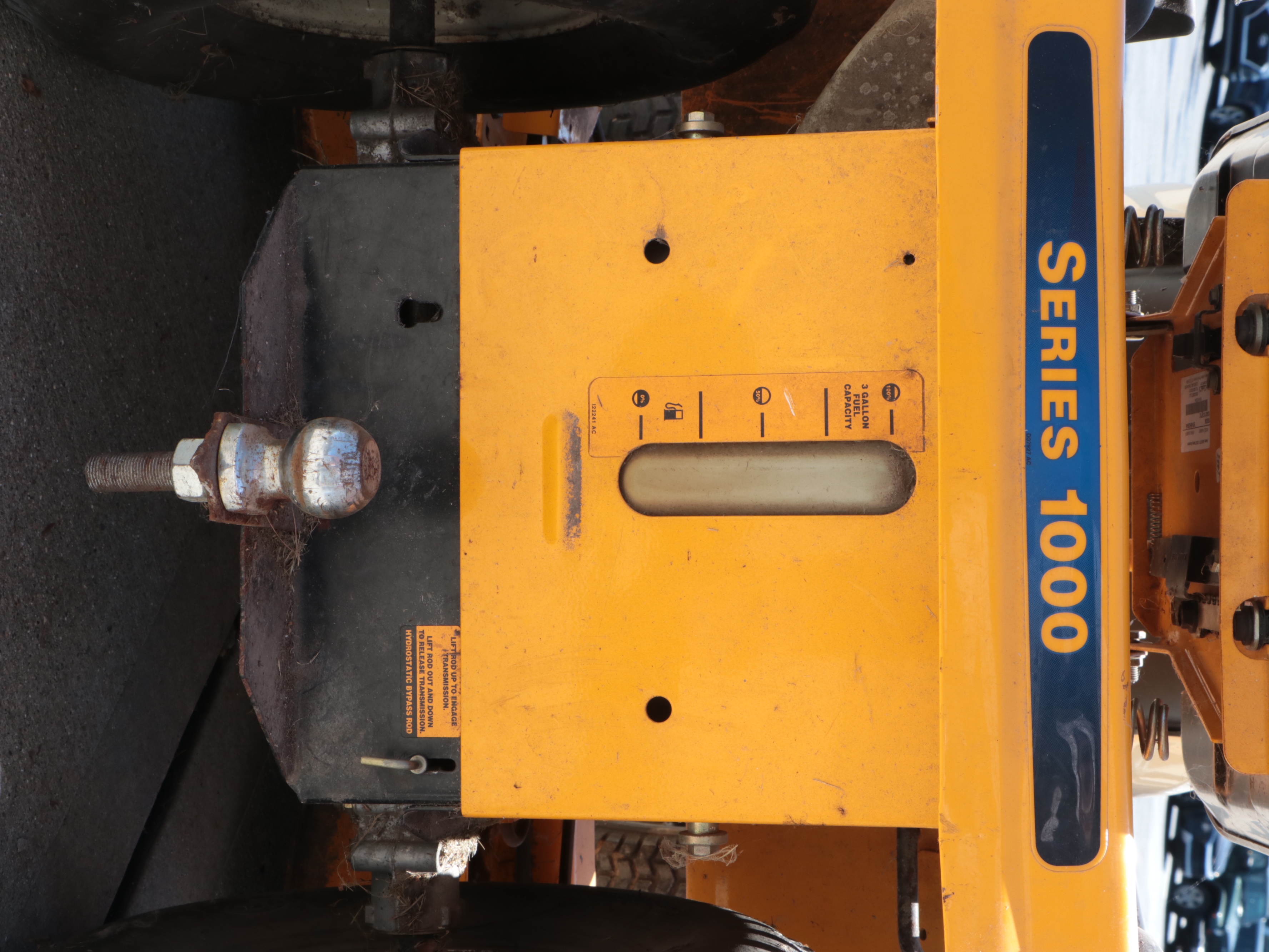 Cub Cadet "LT1045" Riding Lawn Mower