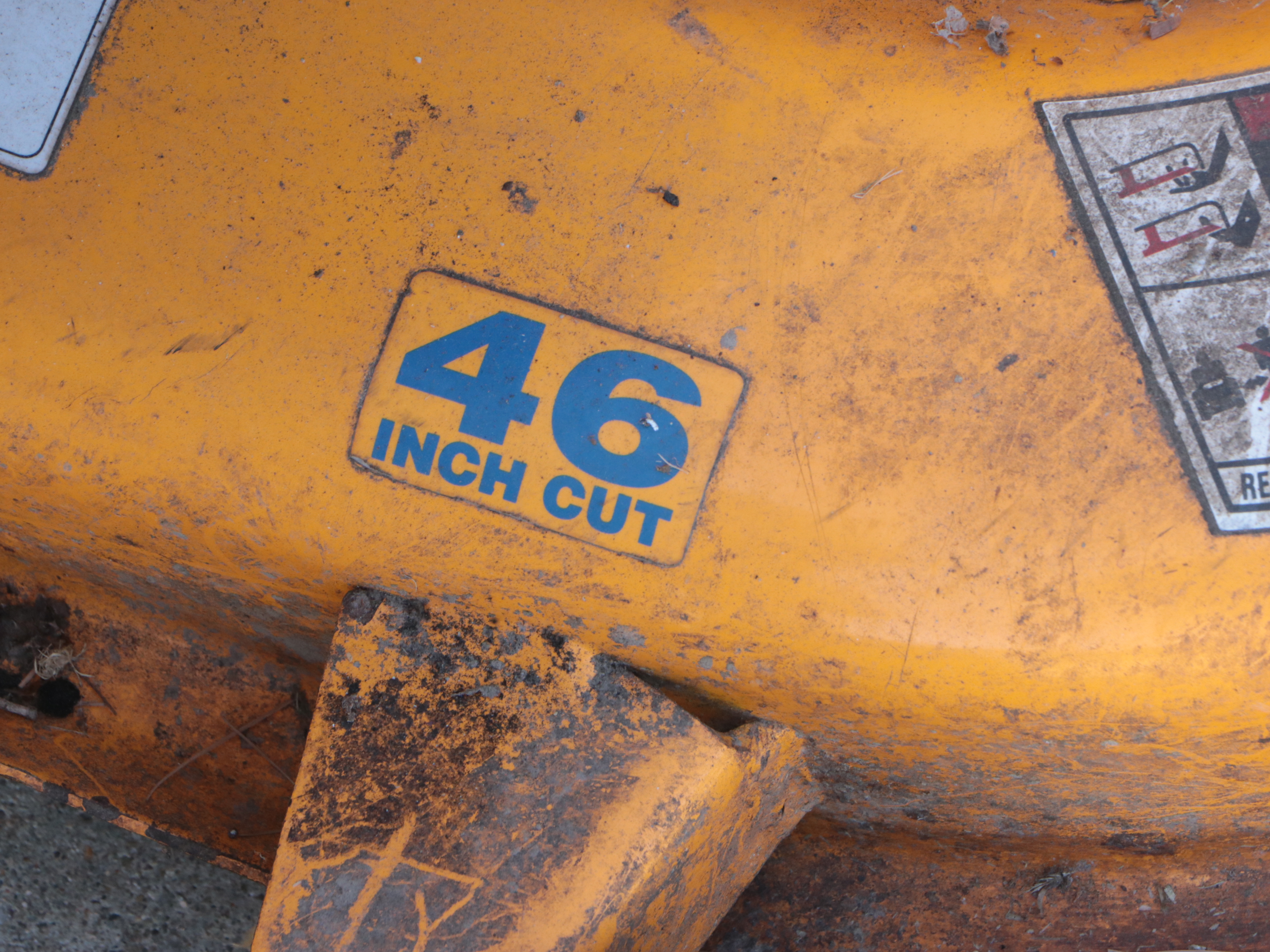 Cub Cadet "LT1045" Riding Lawn Mower