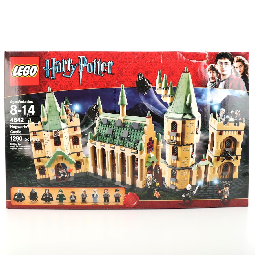 LEGO Harry Potter Hogwarts Castle 4842 2010 SEALED RETIRED