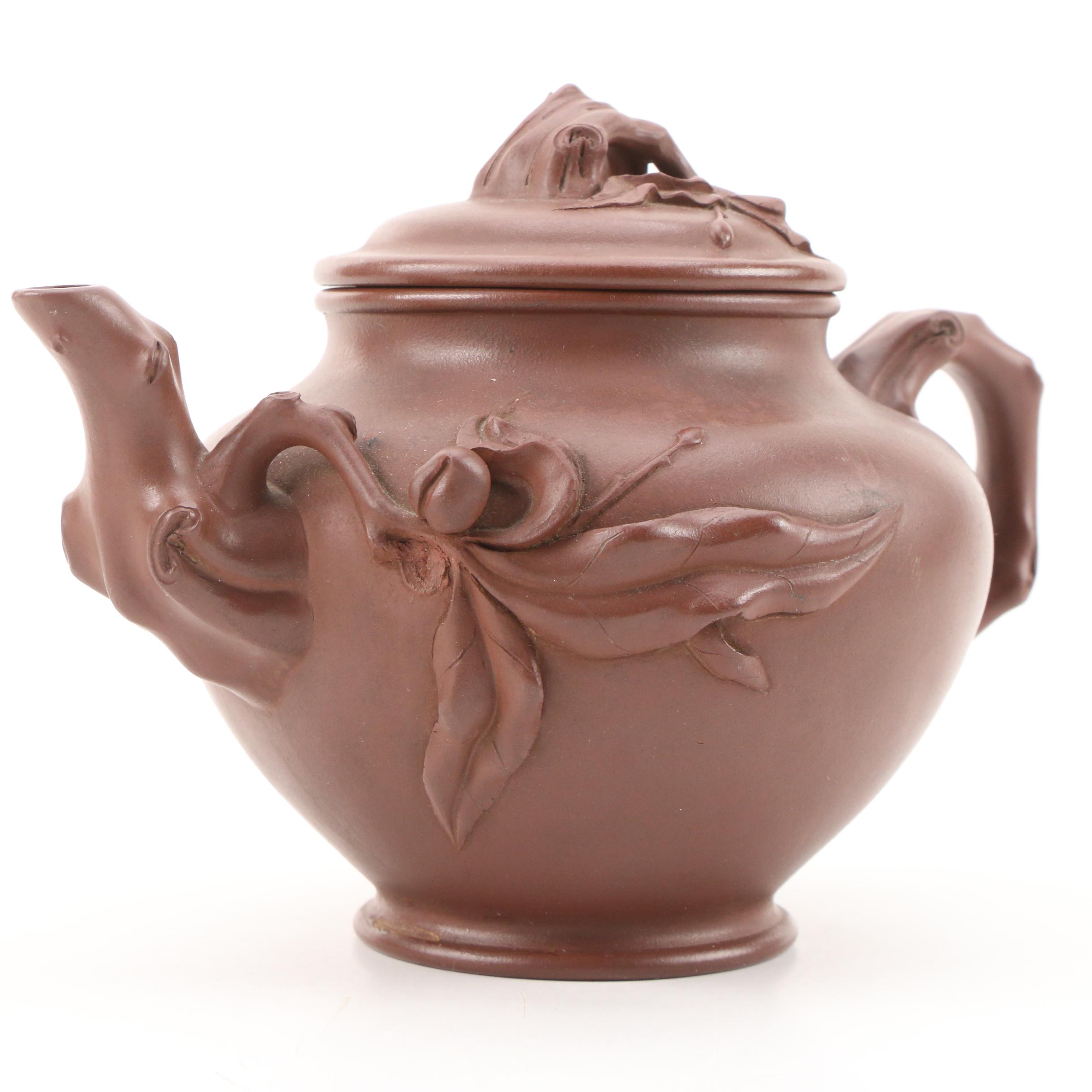 Chinese Yixing Zisha Earthenware Teapot