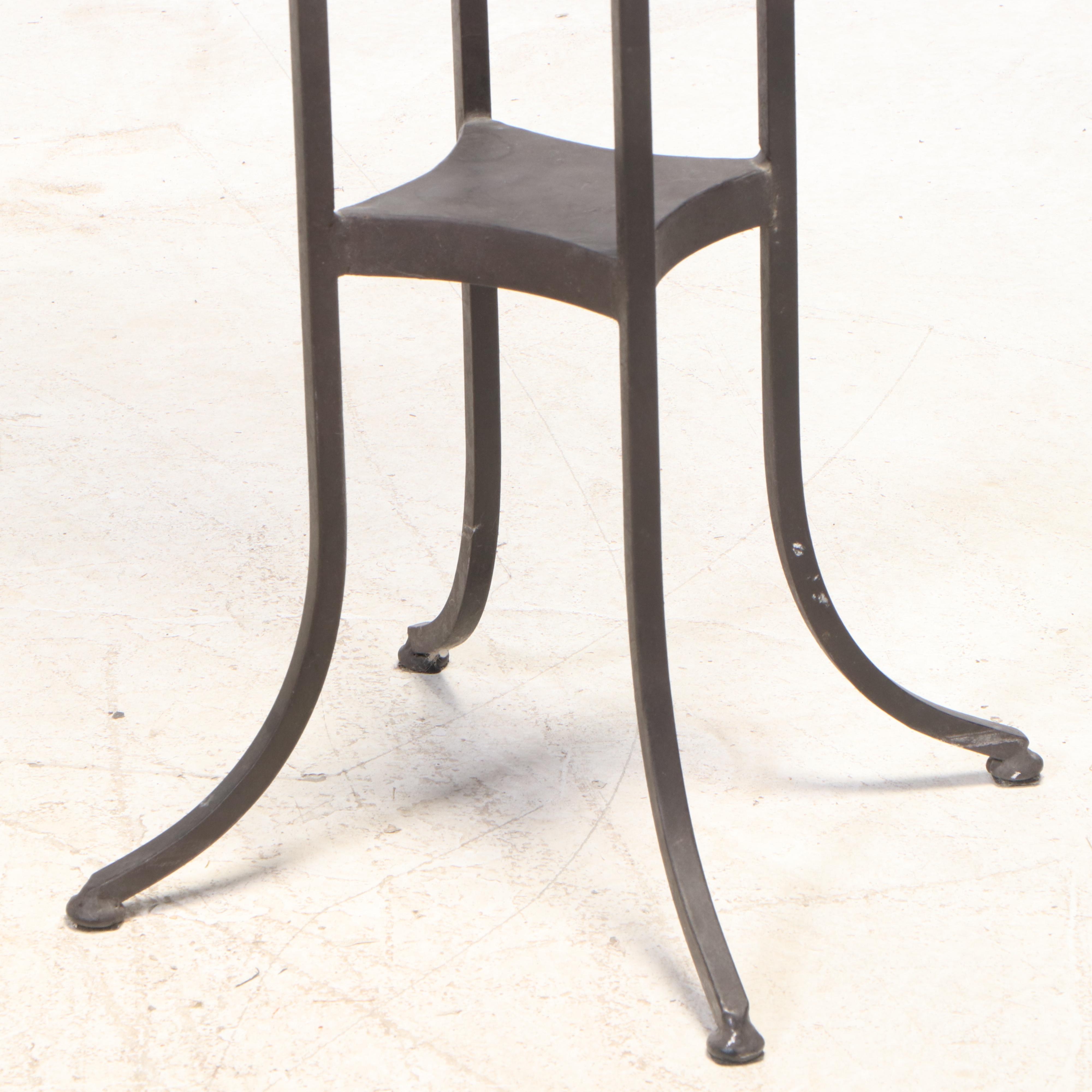 Welded Metal Plant Stand Pedestal