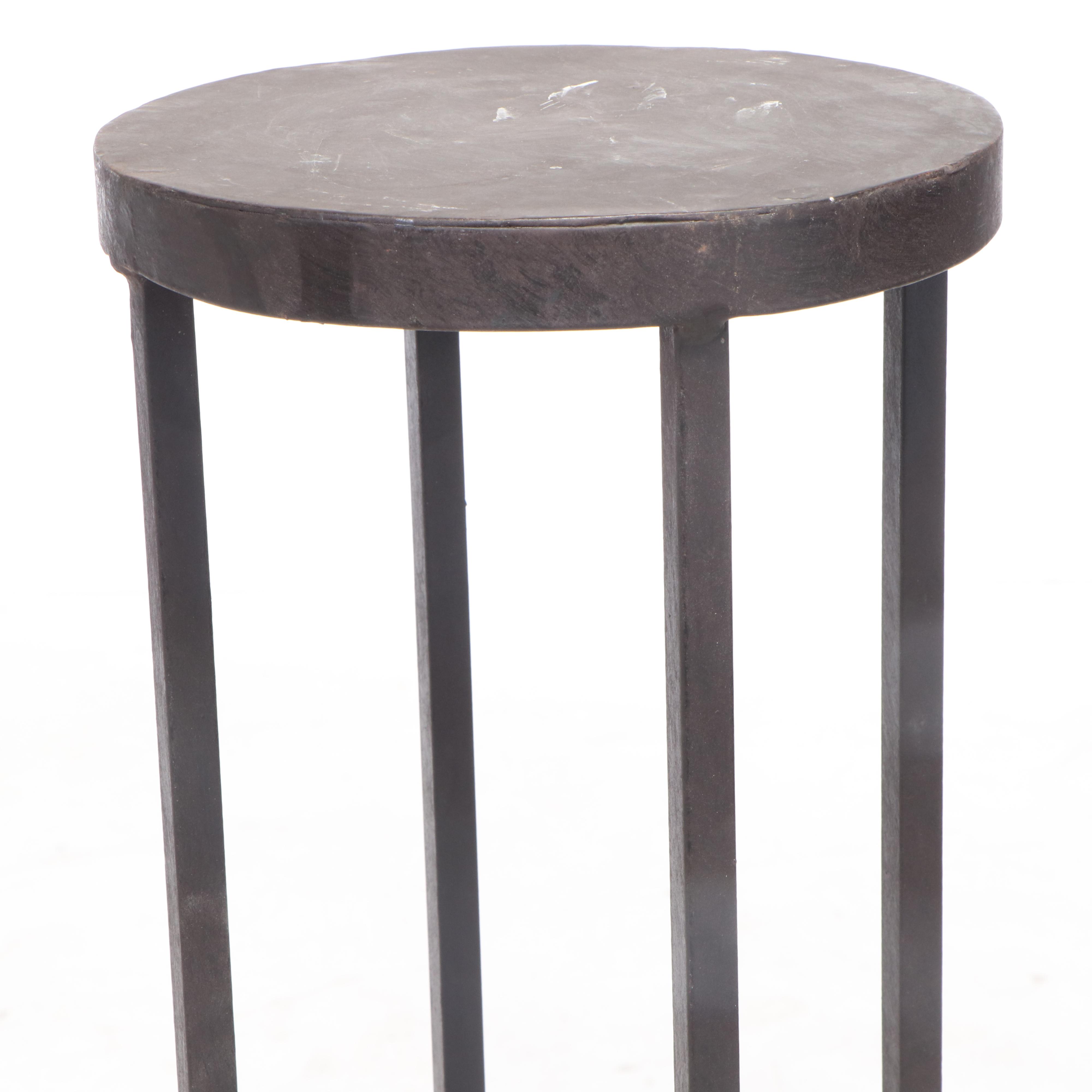 Welded Metal Plant Stand Pedestal