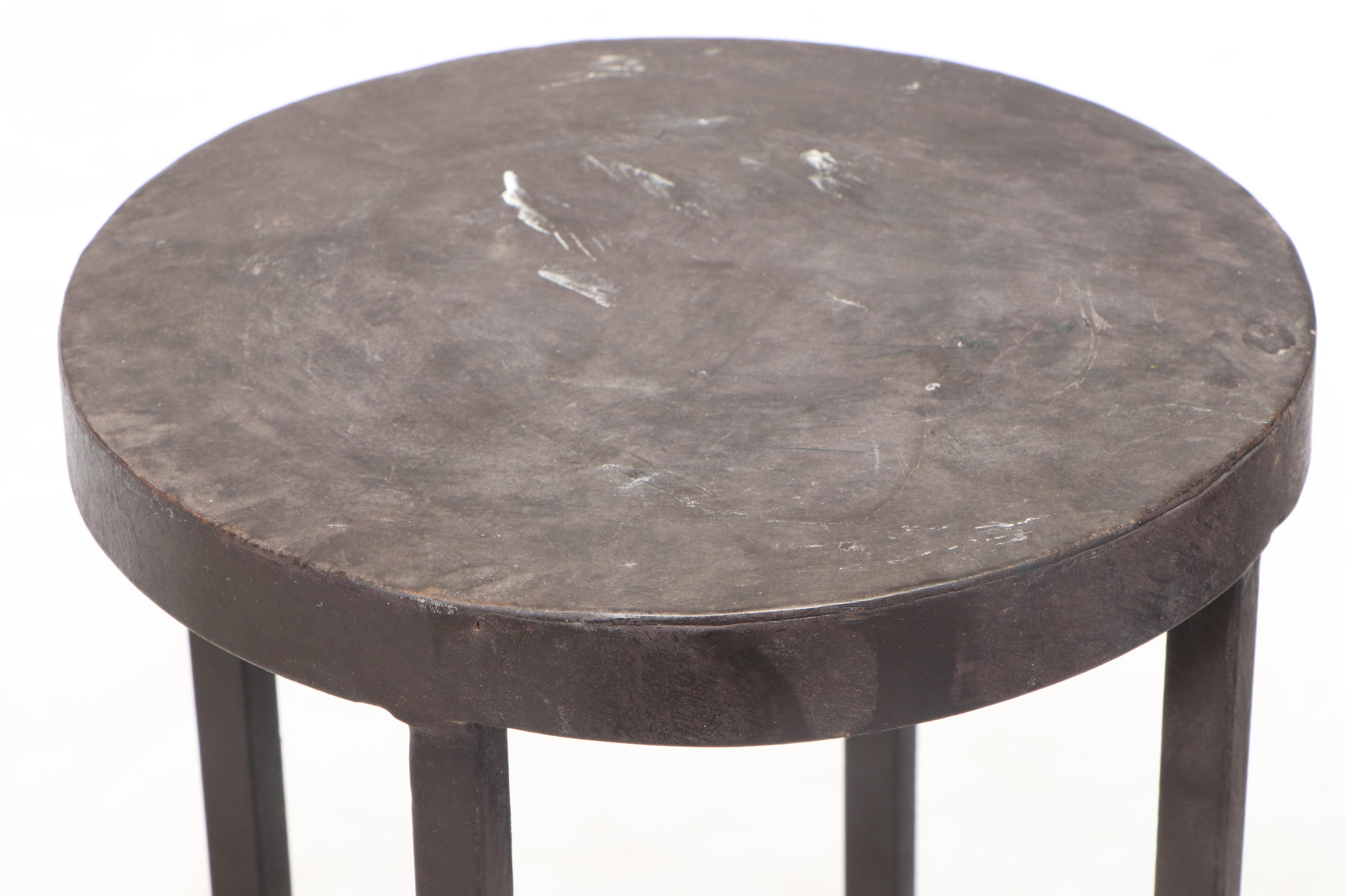 Welded Metal Plant Stand Pedestal