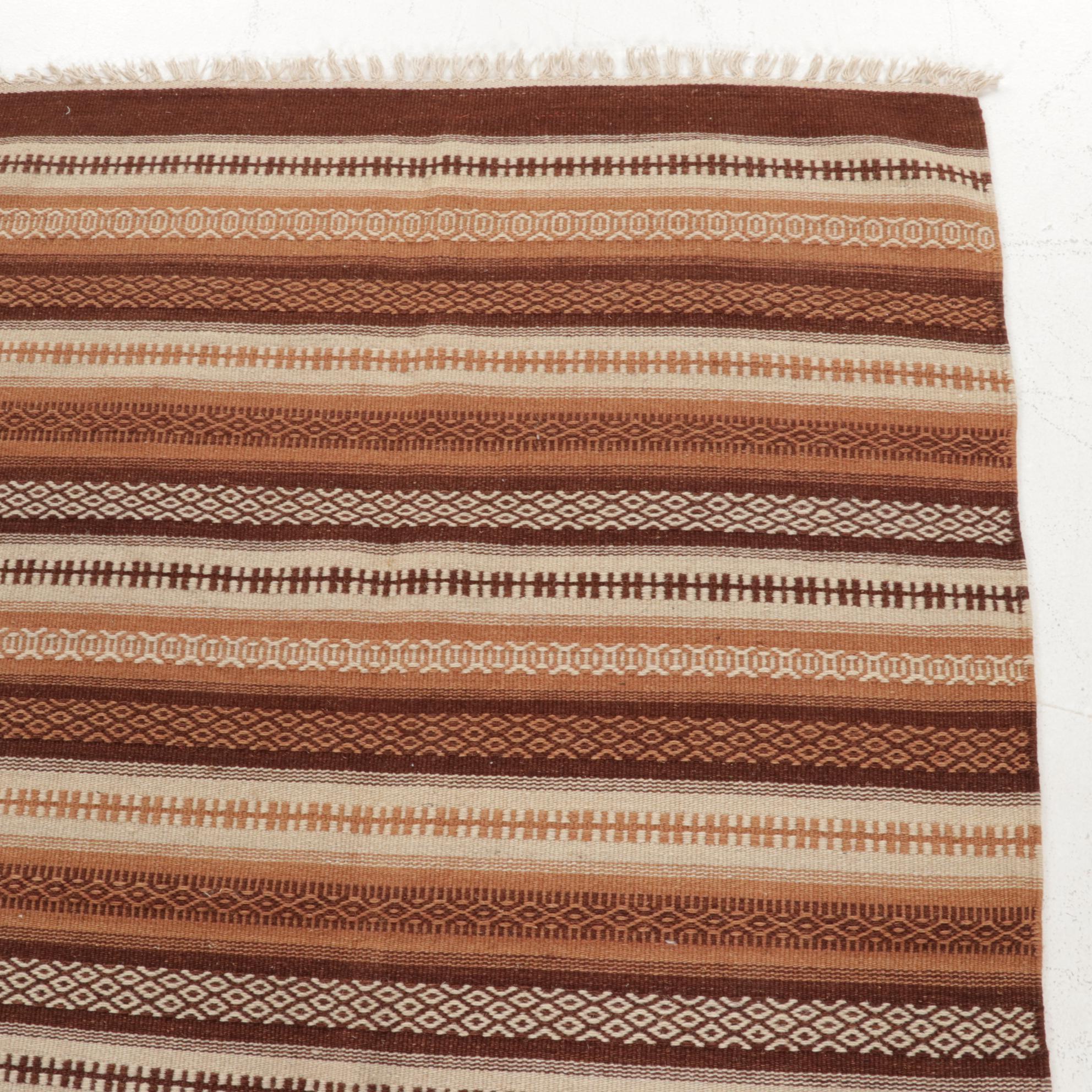 3'10 x 6'7 Handwoven Geometric Kilim Area Rug