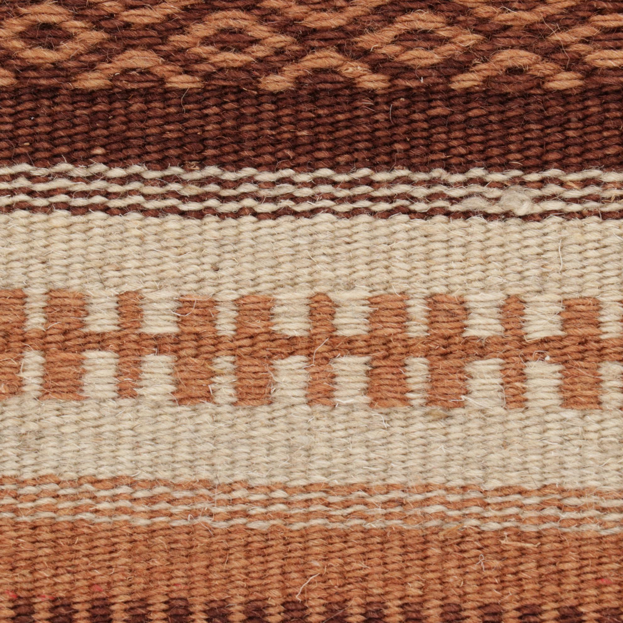 3'10 x 6'7 Handwoven Geometric Kilim Area Rug