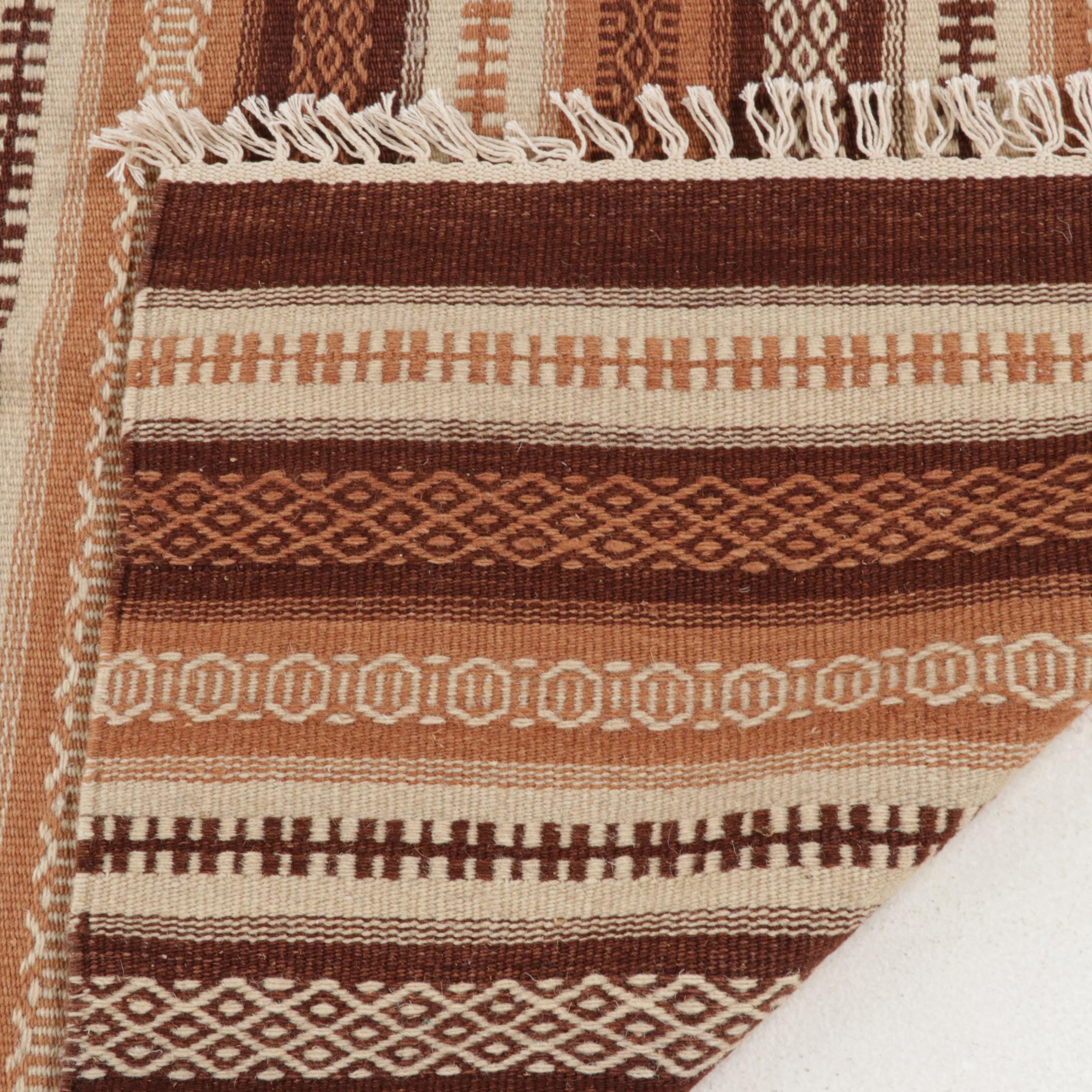 3'10 x 6'7 Handwoven Geometric Kilim Area Rug