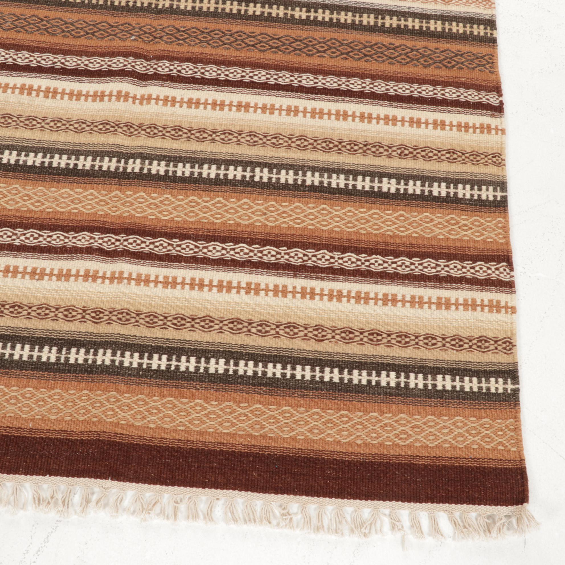 3'10 x 6'4 Handwoven Geometric Kilim Area Rug
