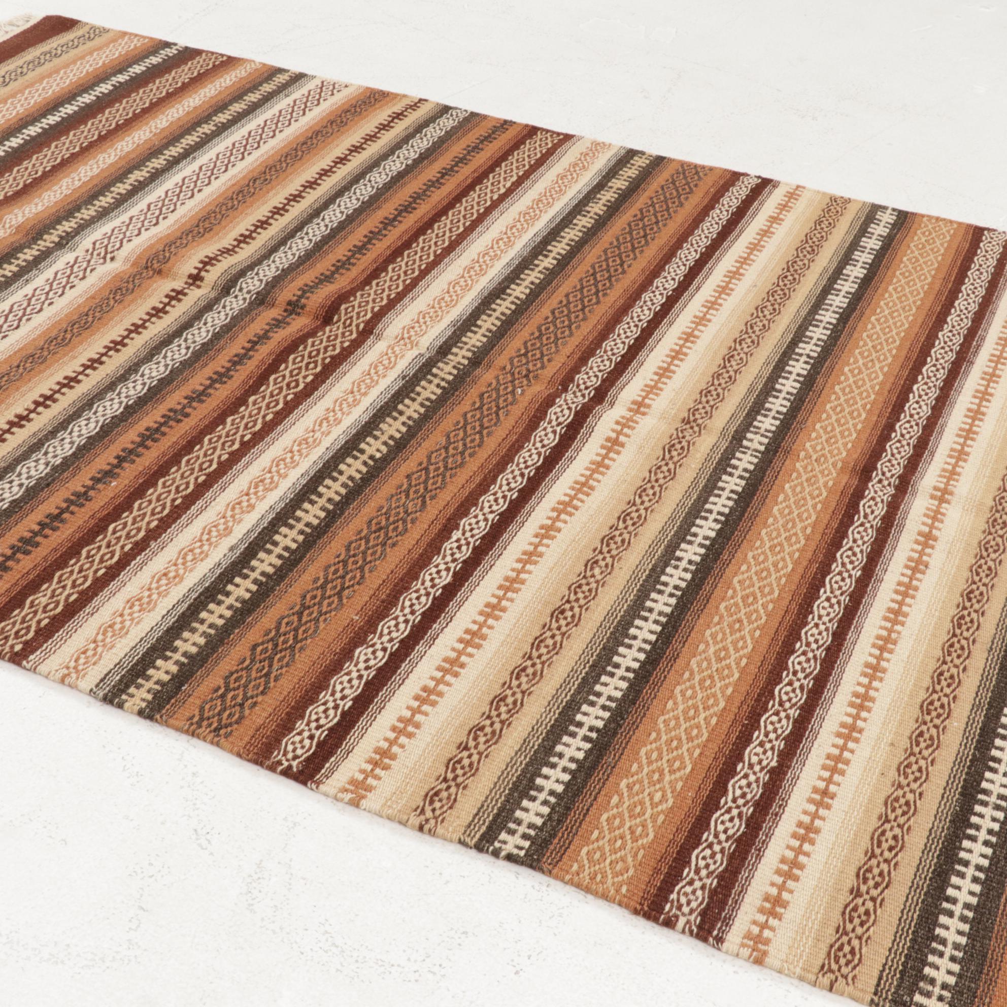 3'10 x 6'4 Handwoven Geometric Kilim Area Rug