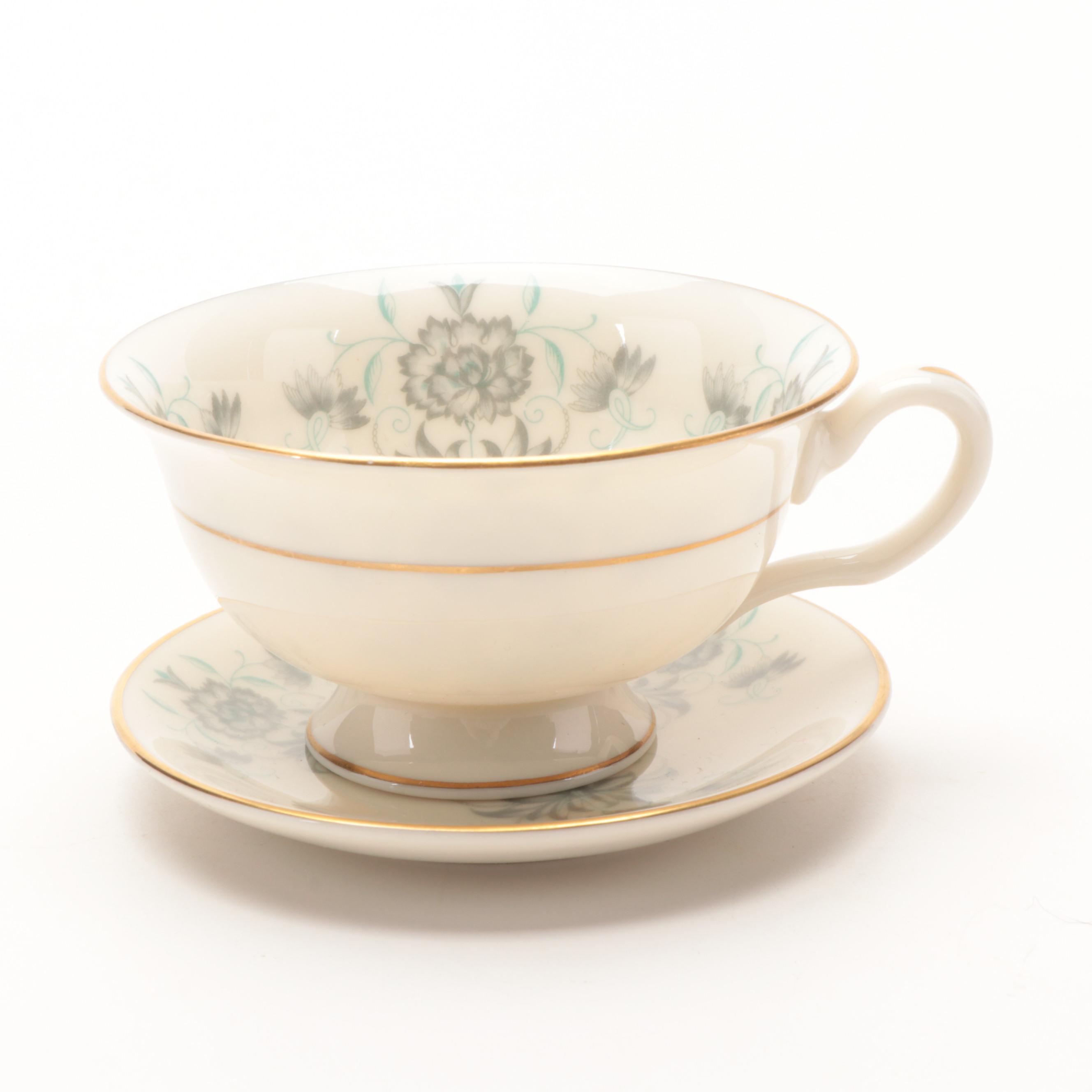 Castleton China "Caprice" Gilt Dinner Service, 1945–1972