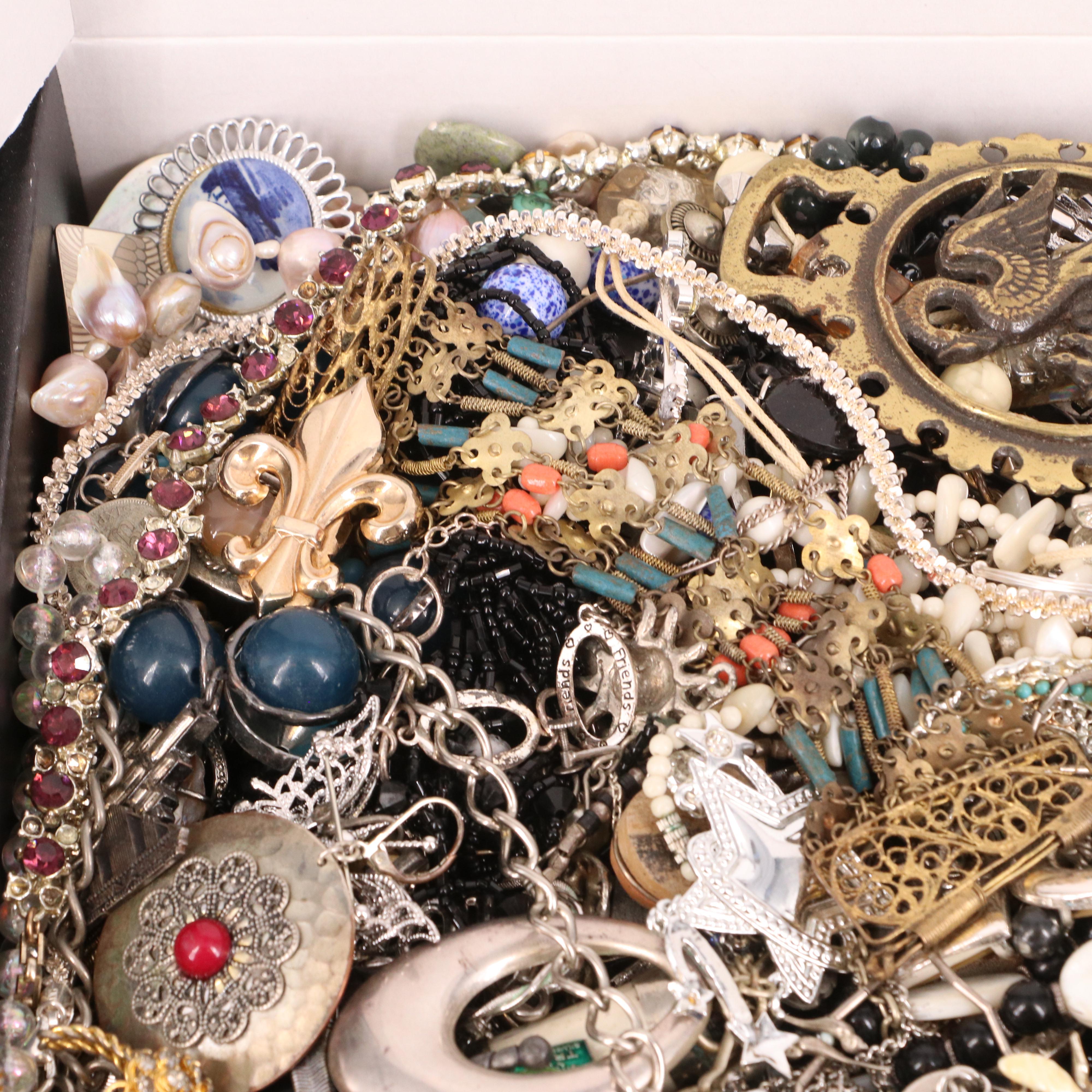Uncommon Discoveries: Jewelry Collection