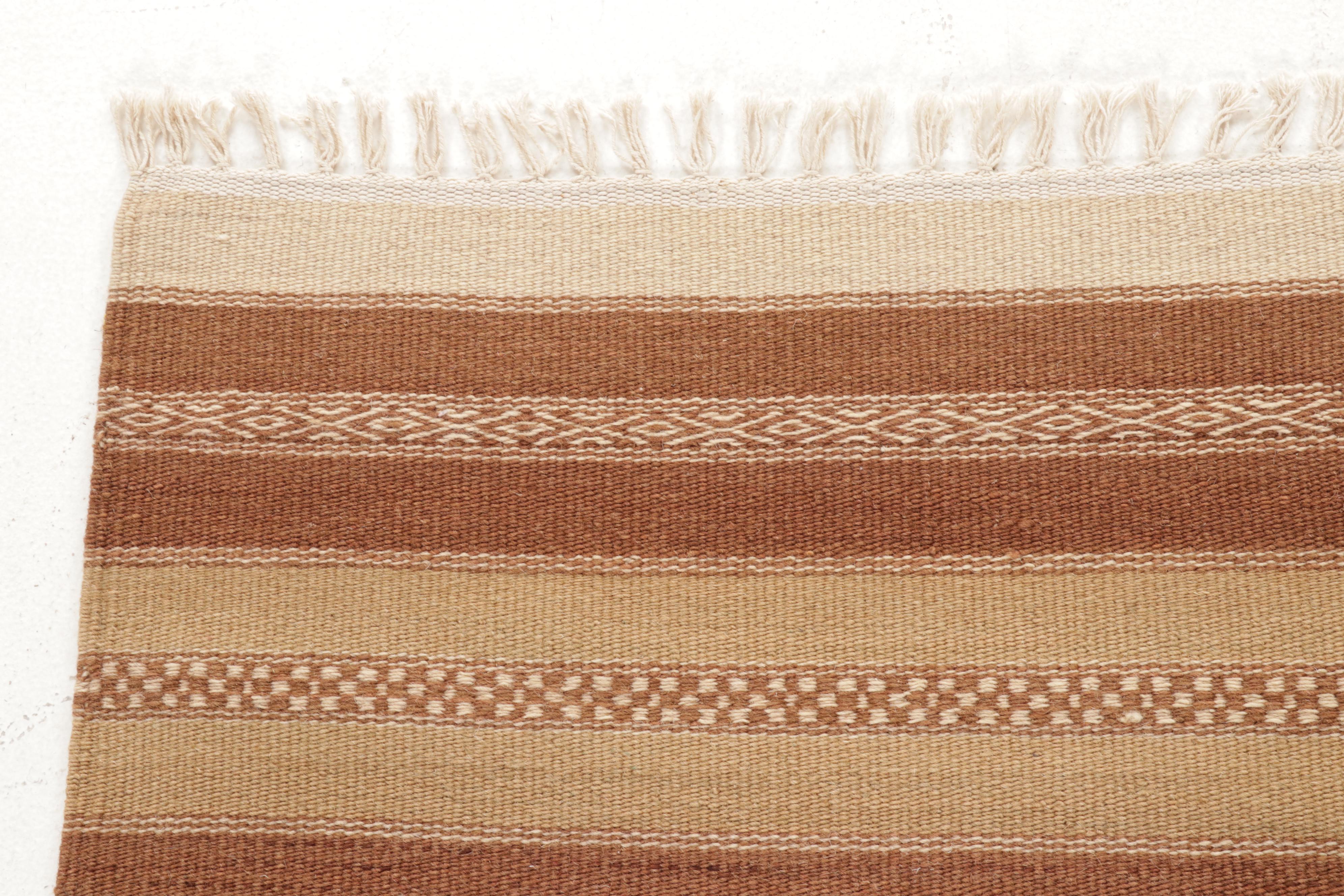 3'10 x 6' Handwoven Geometric Kilim Area Rug