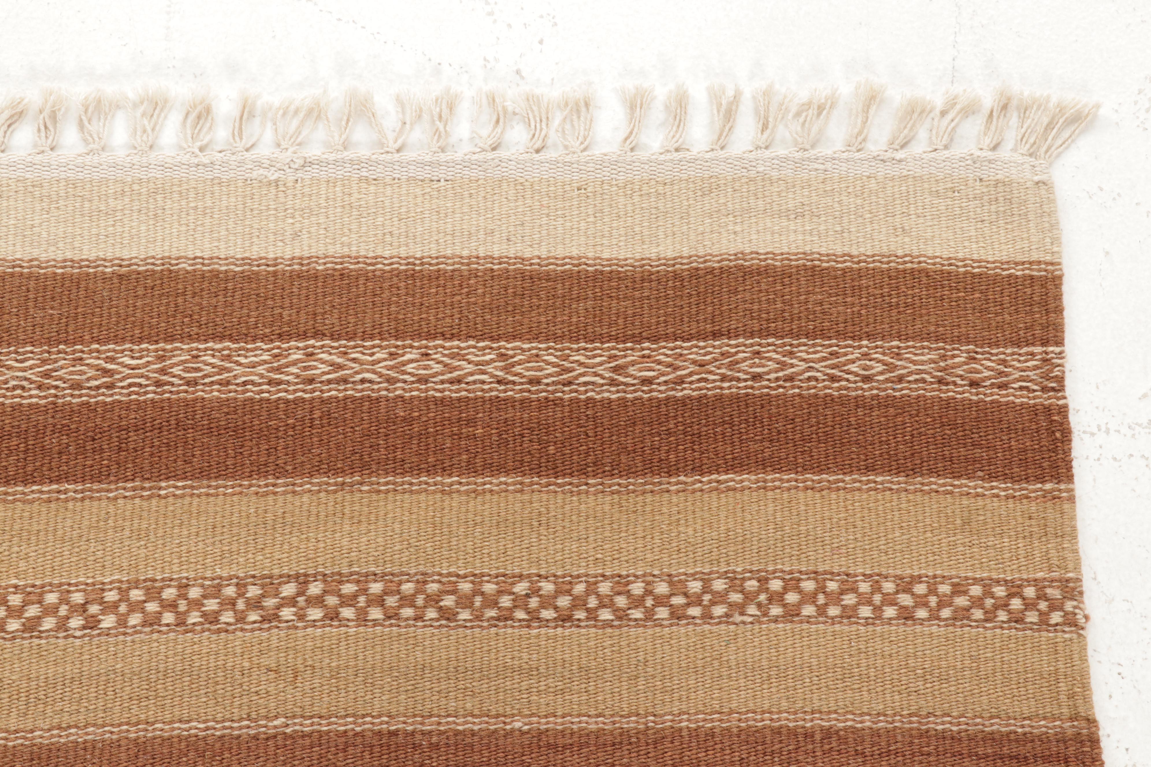 3'10 x 6' Handwoven Geometric Kilim Area Rug