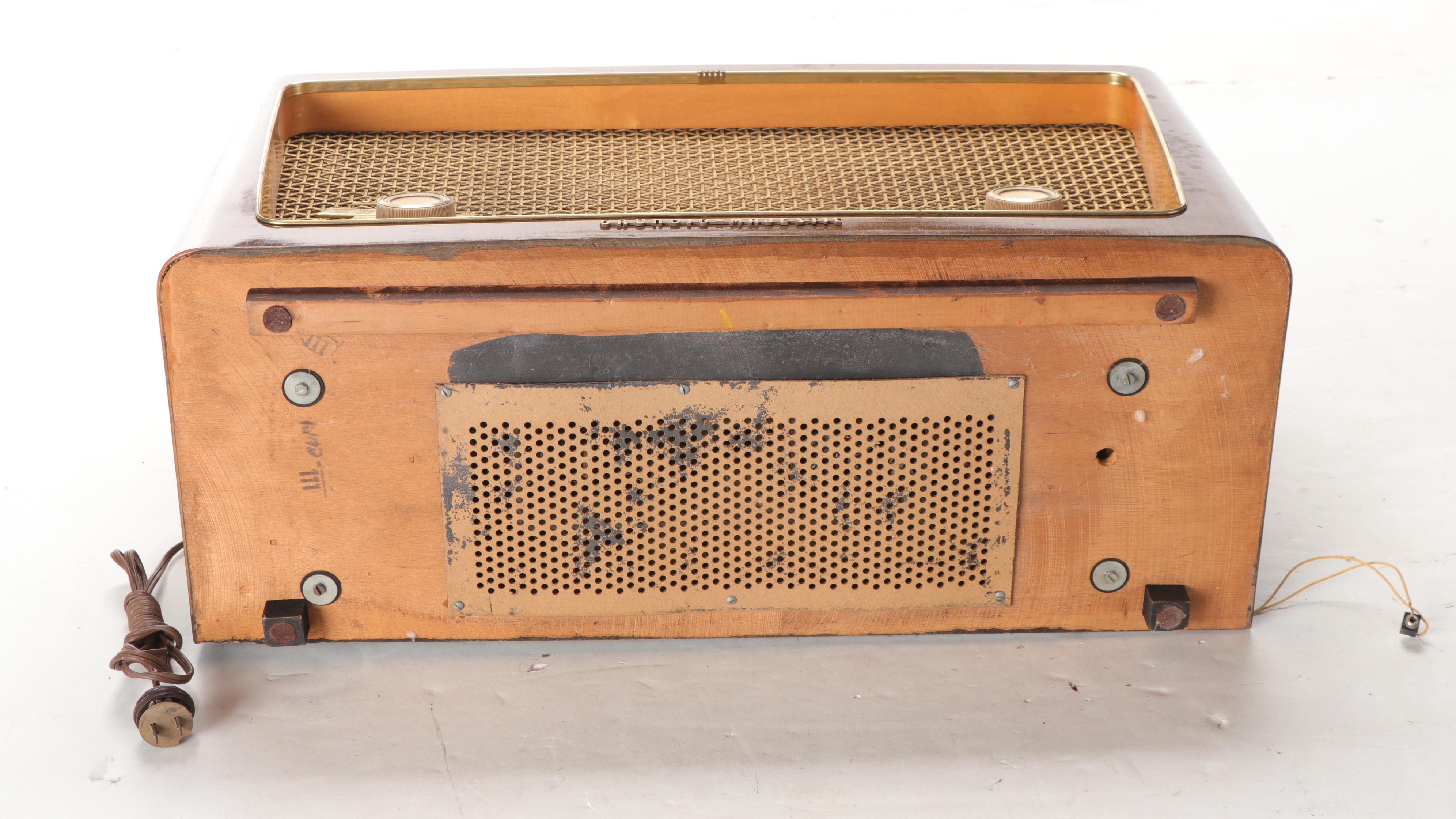 Grundig-Majestic Model 3028 Broadcast Receiver, 1950s