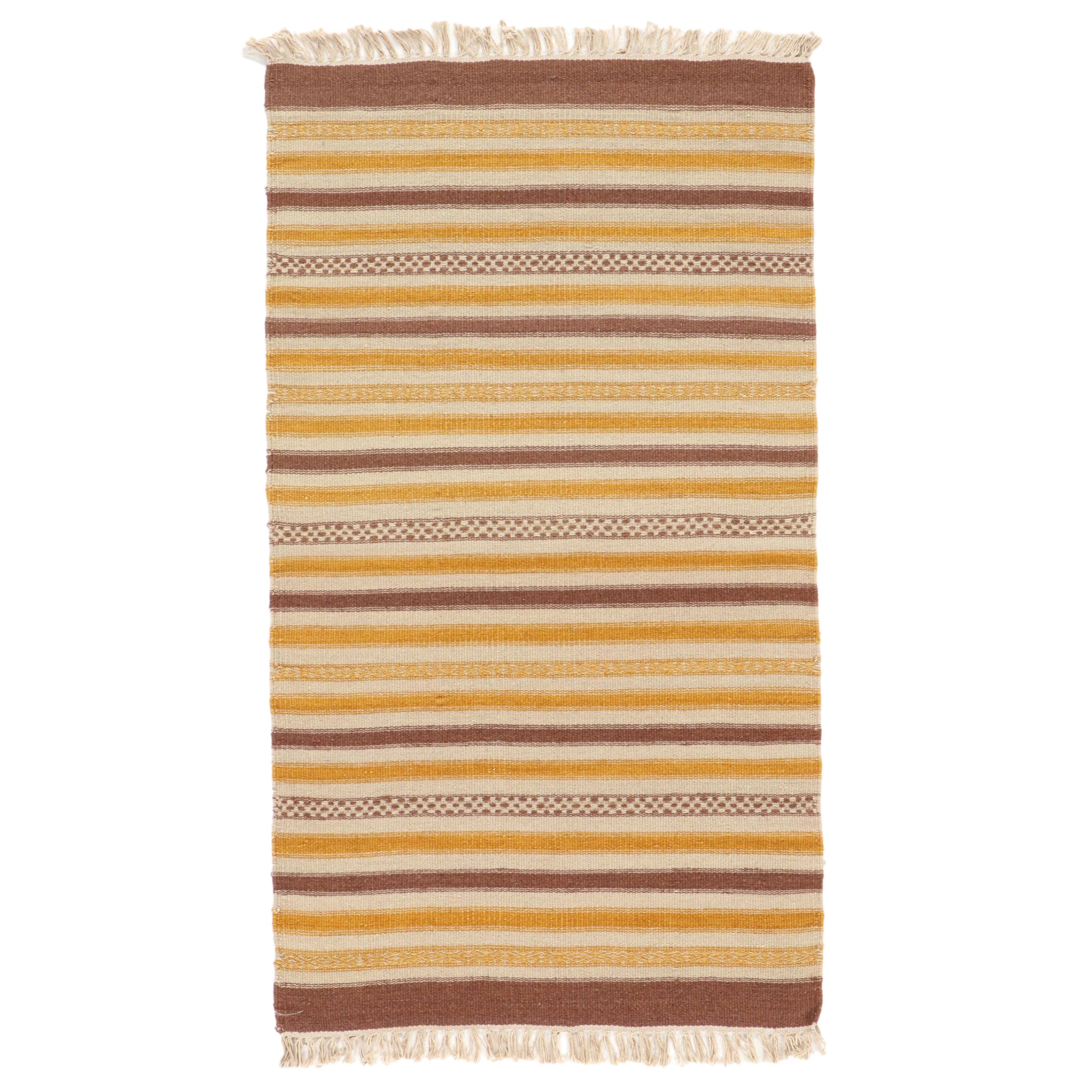 2'9 x 5'2 Handwoven Geometric Kilim Accent Rug