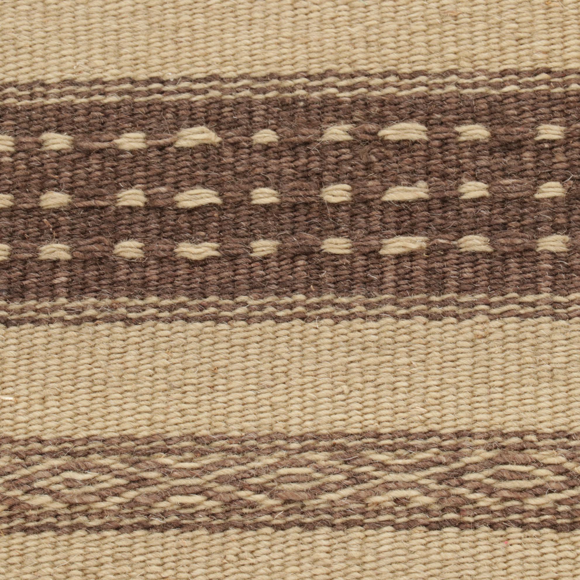 2'9 x 5'1 Handwoven Geometric Kilim Accent Rug