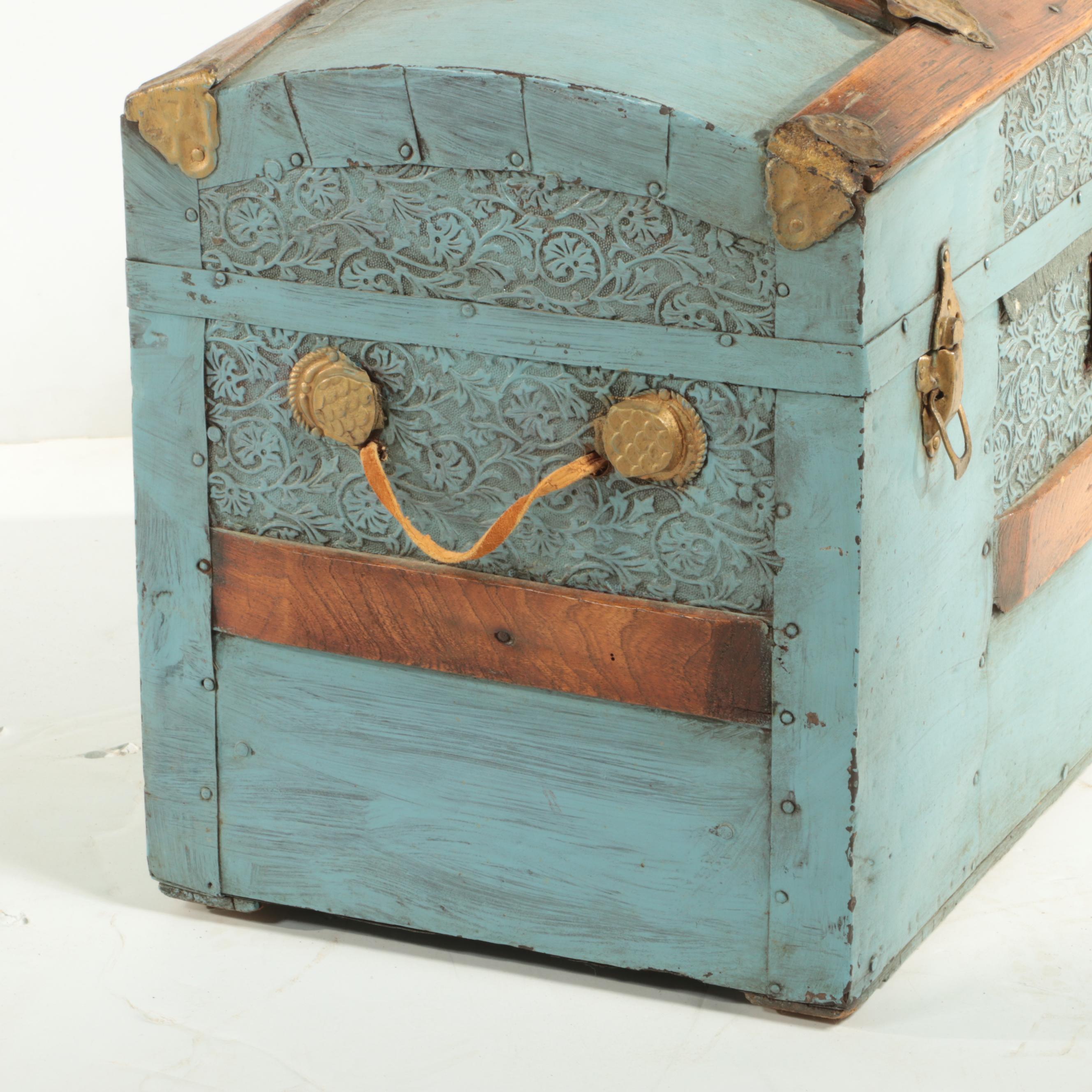 Late Victorian Slatted Wood and Metal-Clad Dome-Top Steamer Trunk
