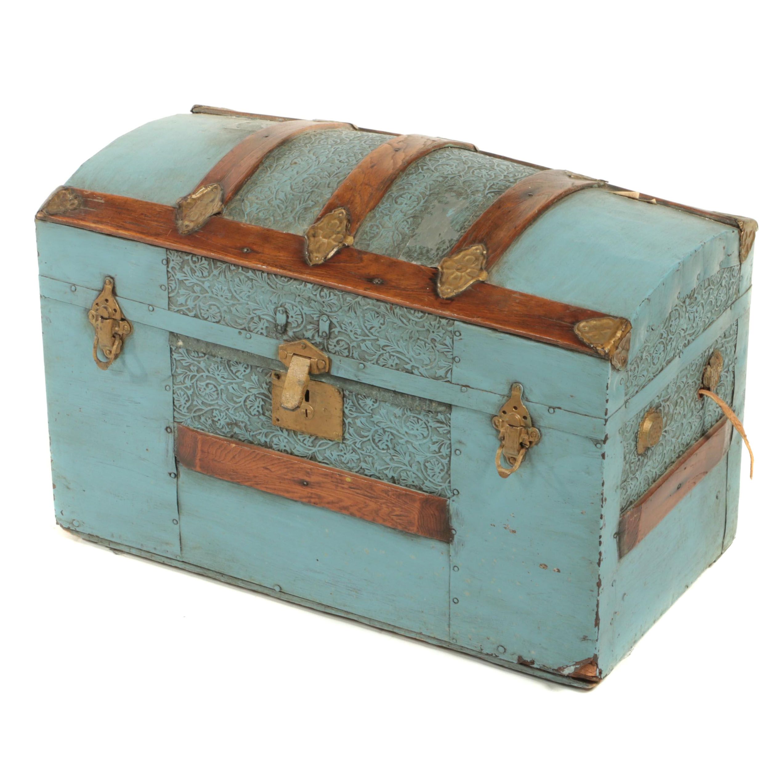 Late Victorian Slatted Wood and Metal-Clad Dome-Top Steamer Trunk