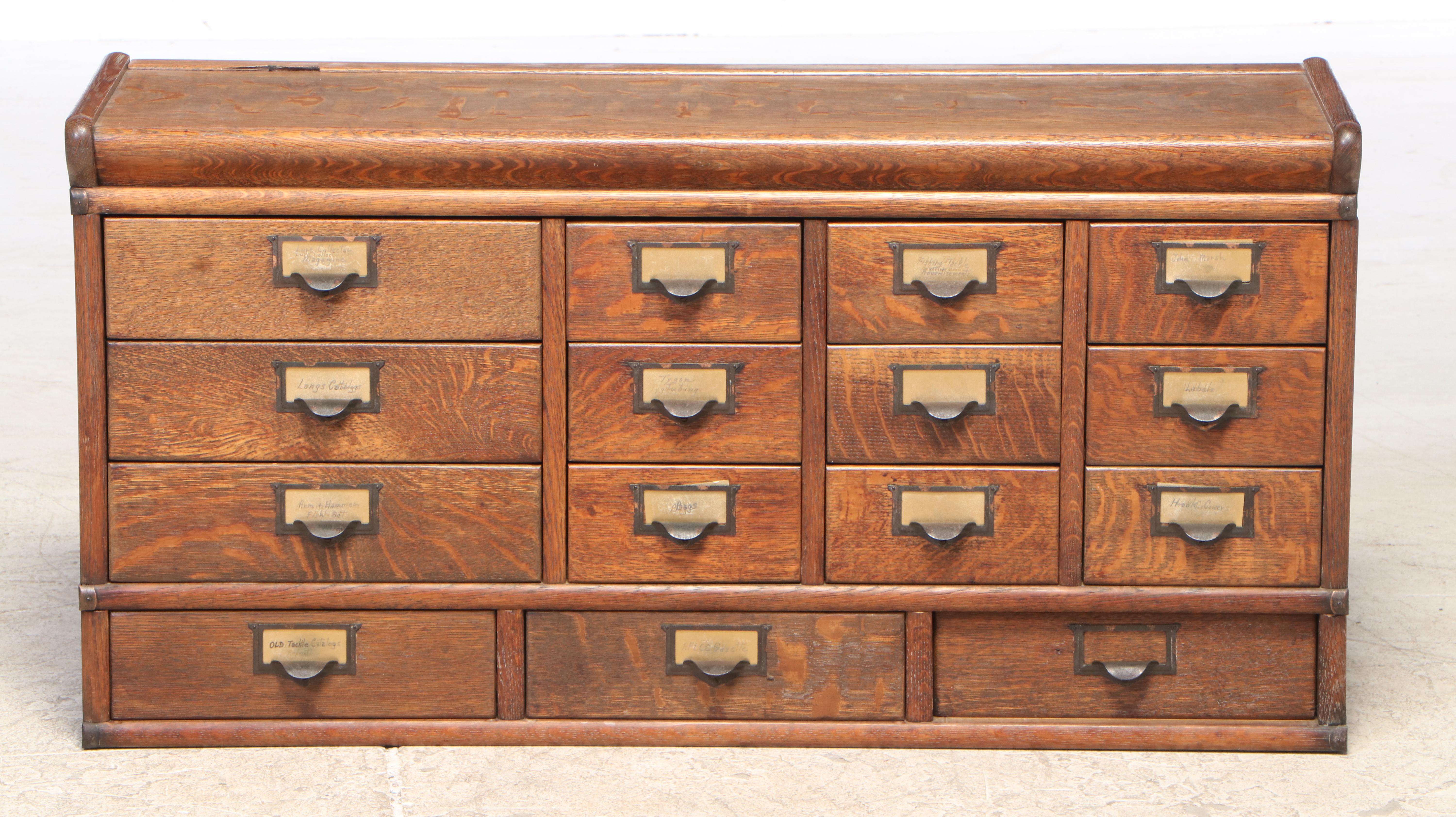 Quartersawn Oak Fifteen-Drawer Sectional File Cabinet, Early 20th Century