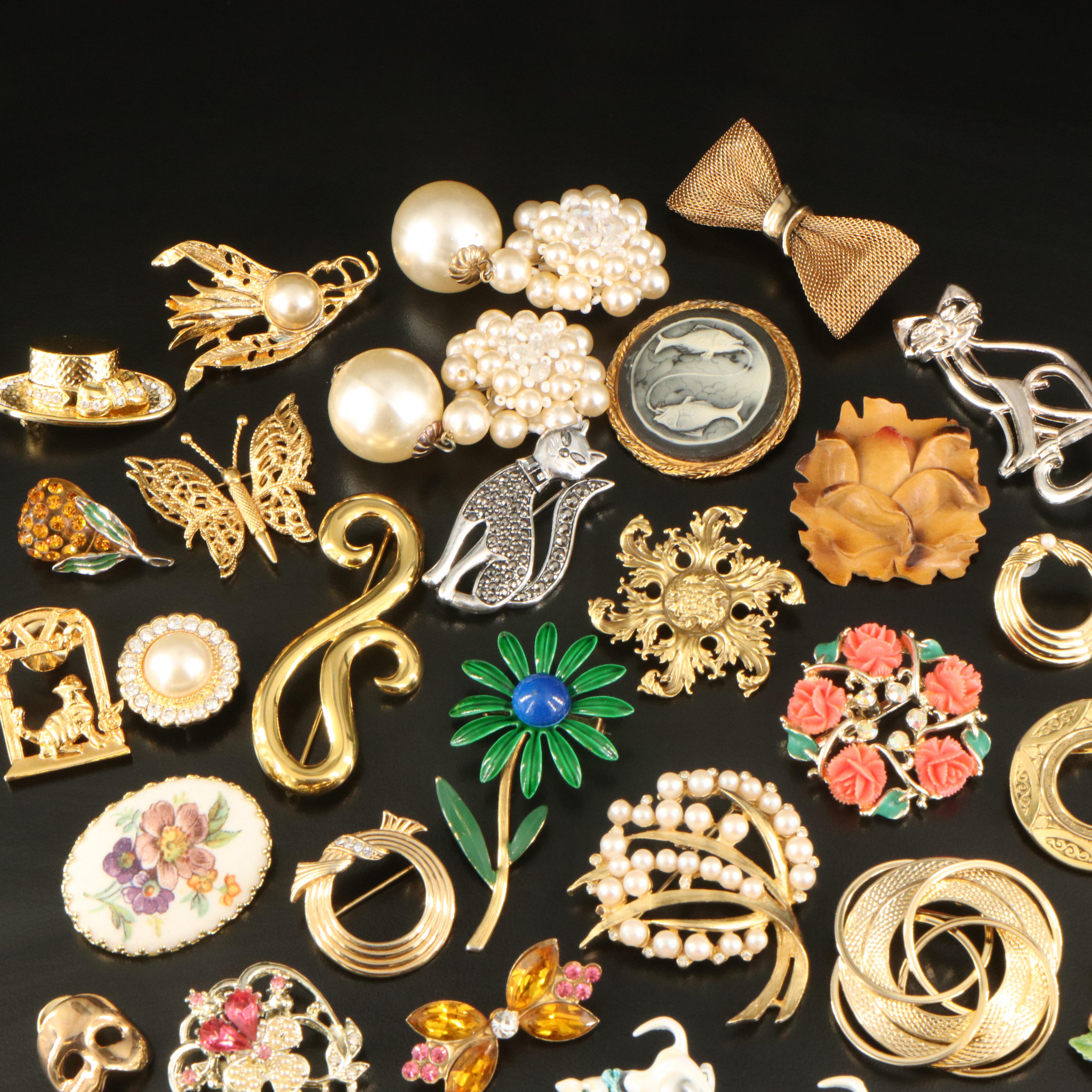 Danecraft, Crown Trifari and Western German Jewelry Featured in Collection