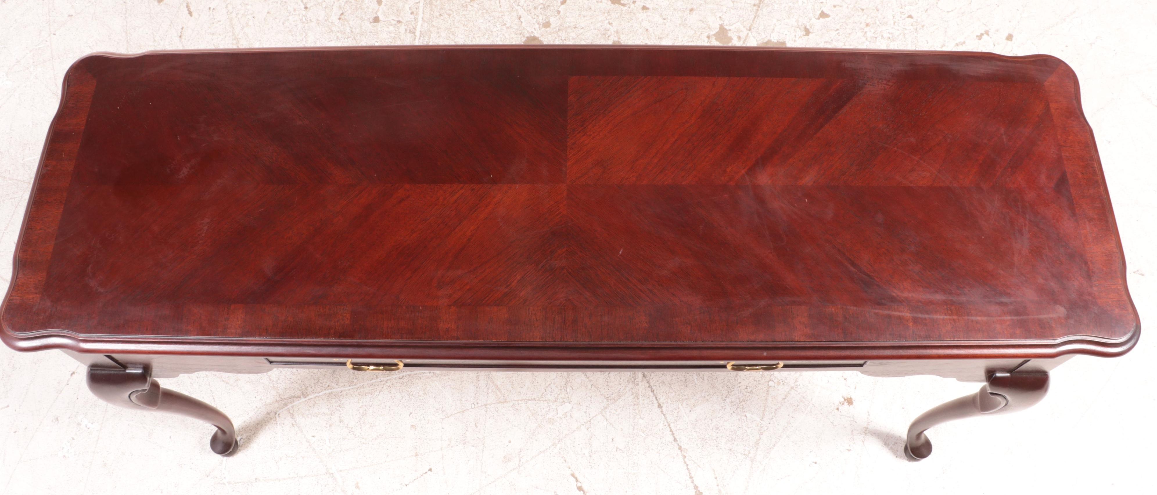 Thomasville Queen Anne Style Mahogany Sofa Table