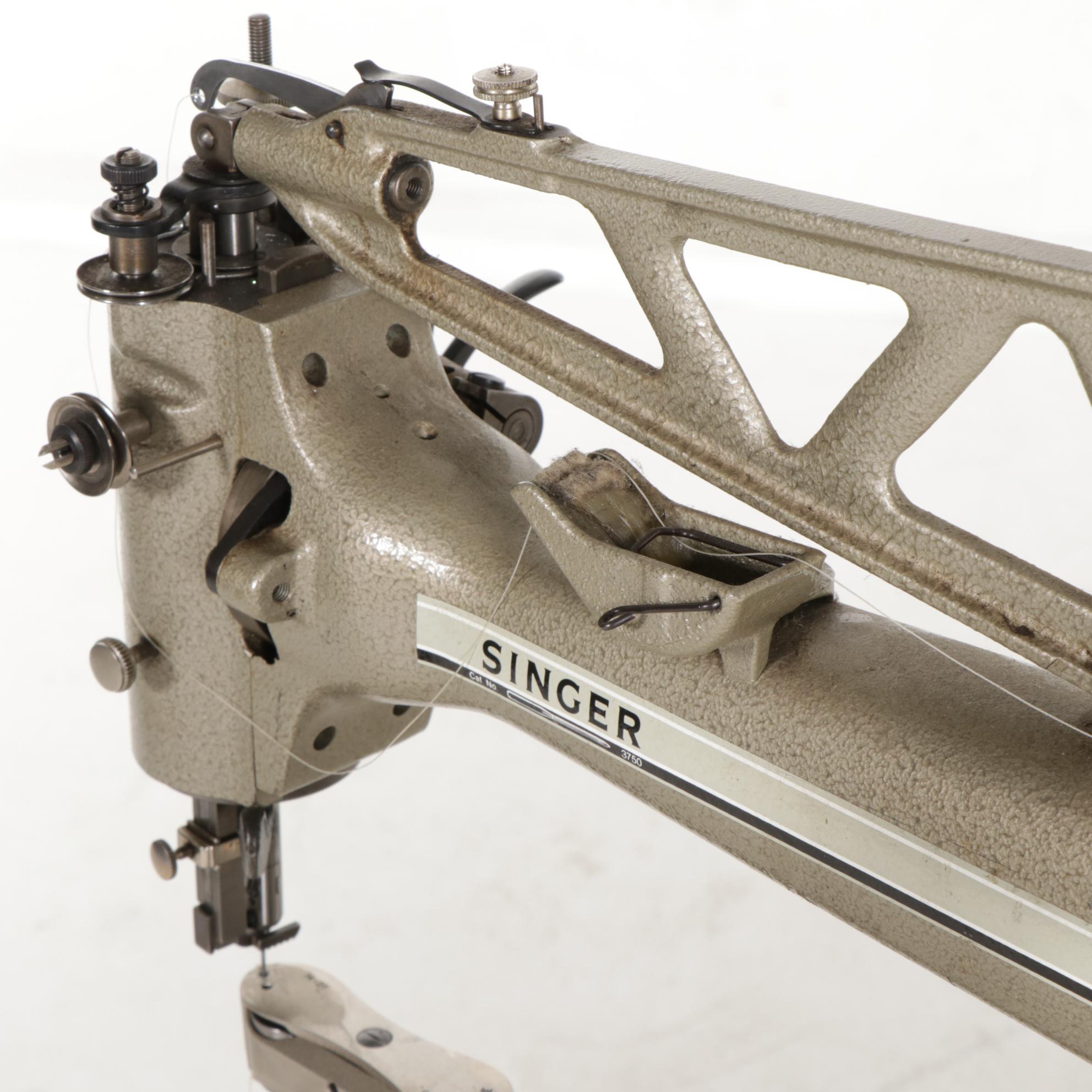 Singer Model 29-U172A Industrial Sewing Machine and Work Table