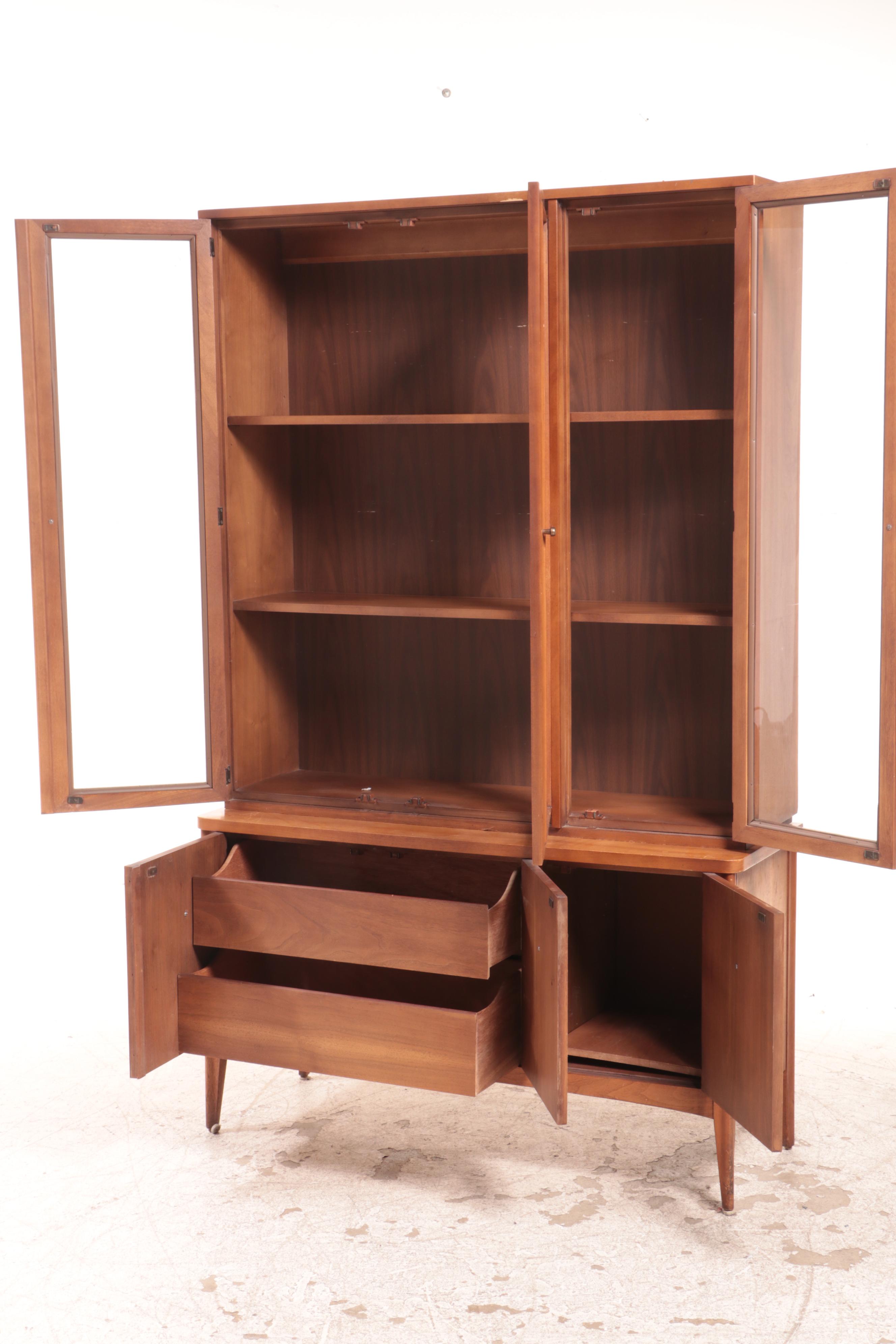 Broyhill Premier "Tribute Collection" Mid Century Modern Walnut China Cabinet