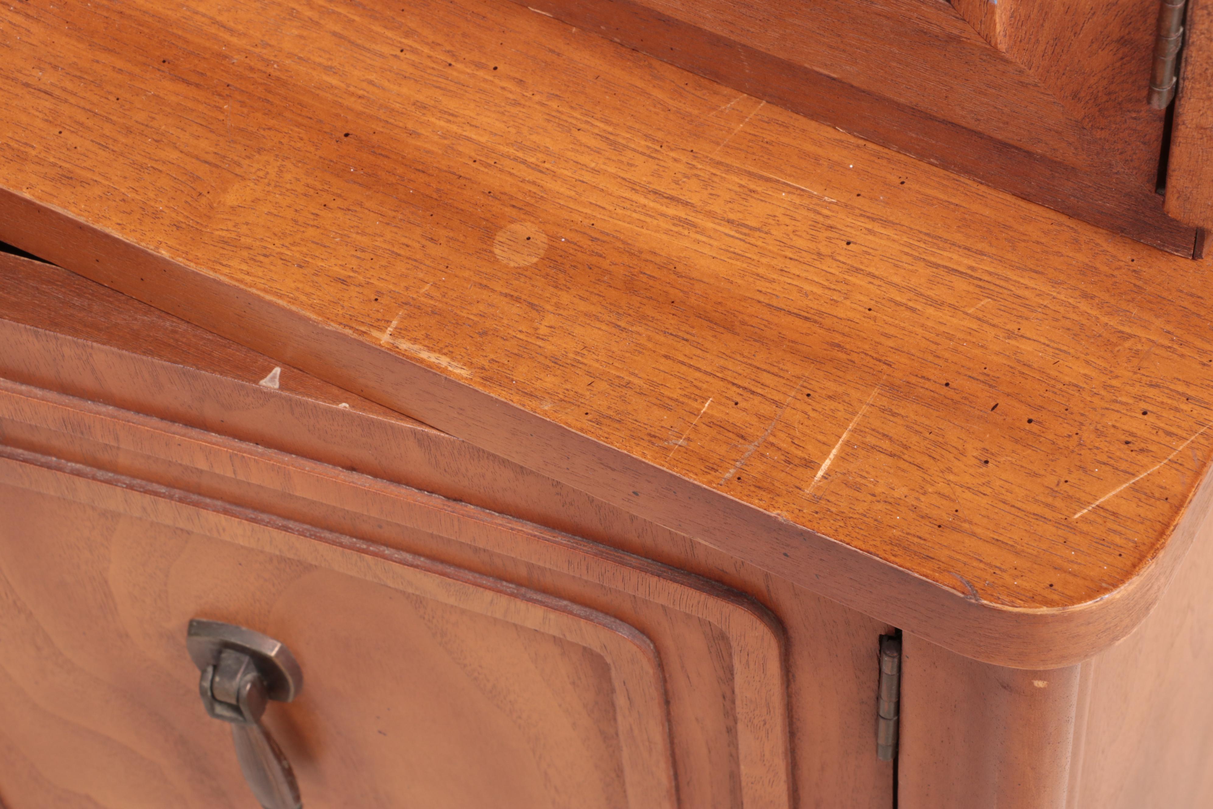 Broyhill Premier "Tribute Collection" Mid Century Modern Walnut China Cabinet