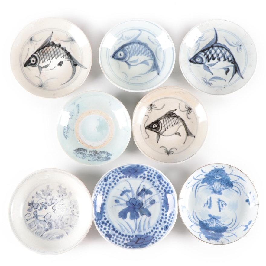 Chinese Blue and White and Thai Sukhothai Fish Porcelain Bowls