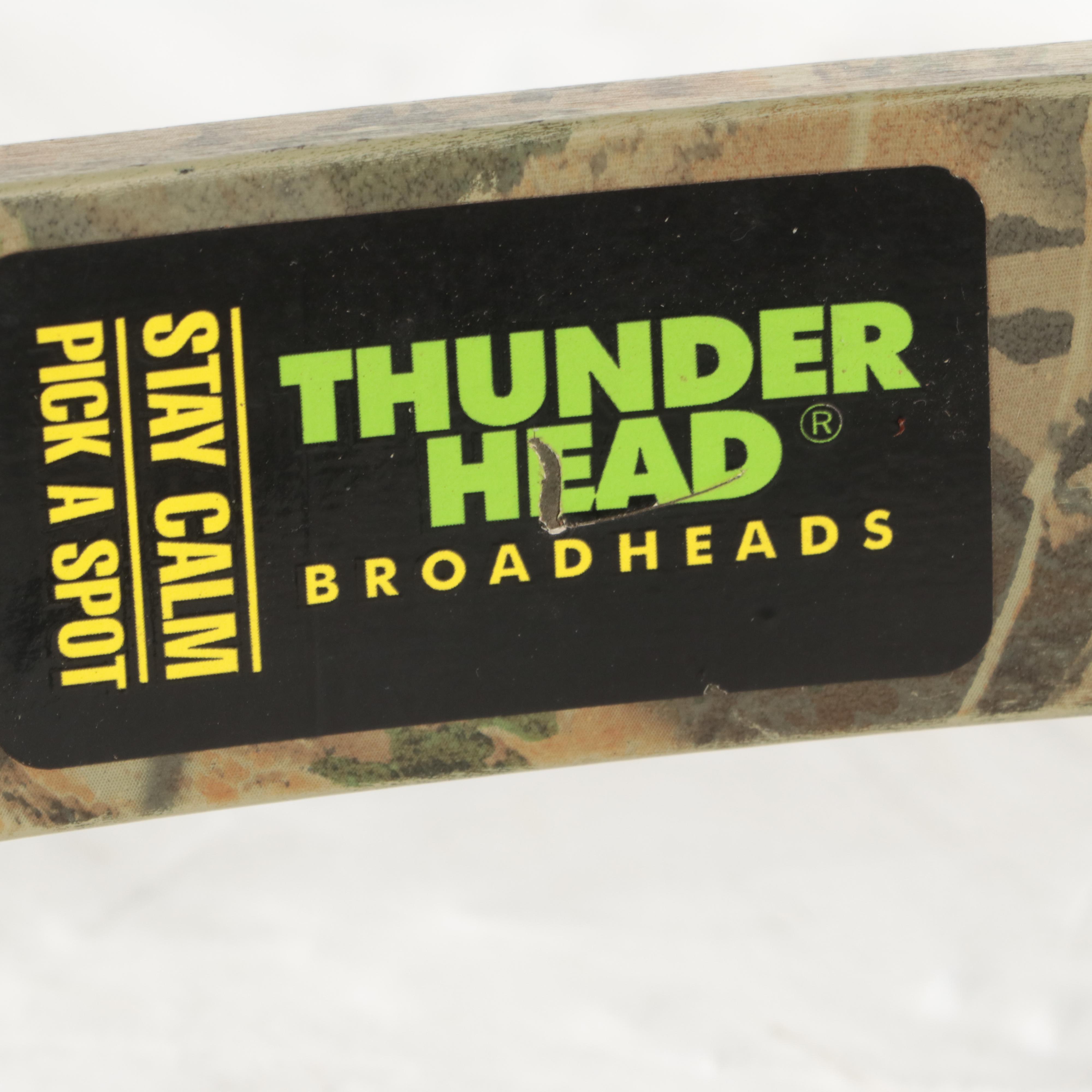 Hoyt MagnaTec Intruder Compound Bow with Accessories