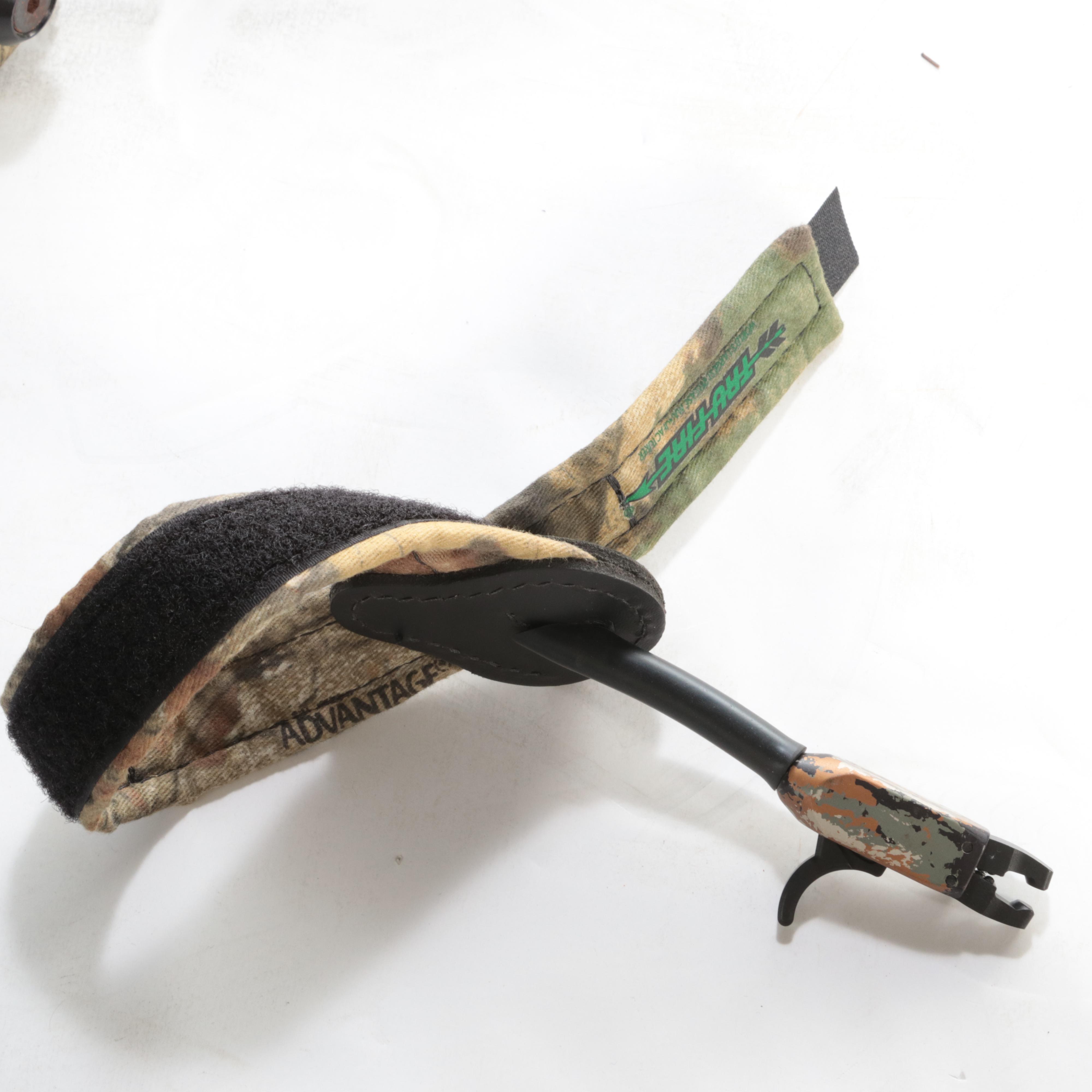 Hoyt MagnaTec Intruder Compound Bow with Accessories