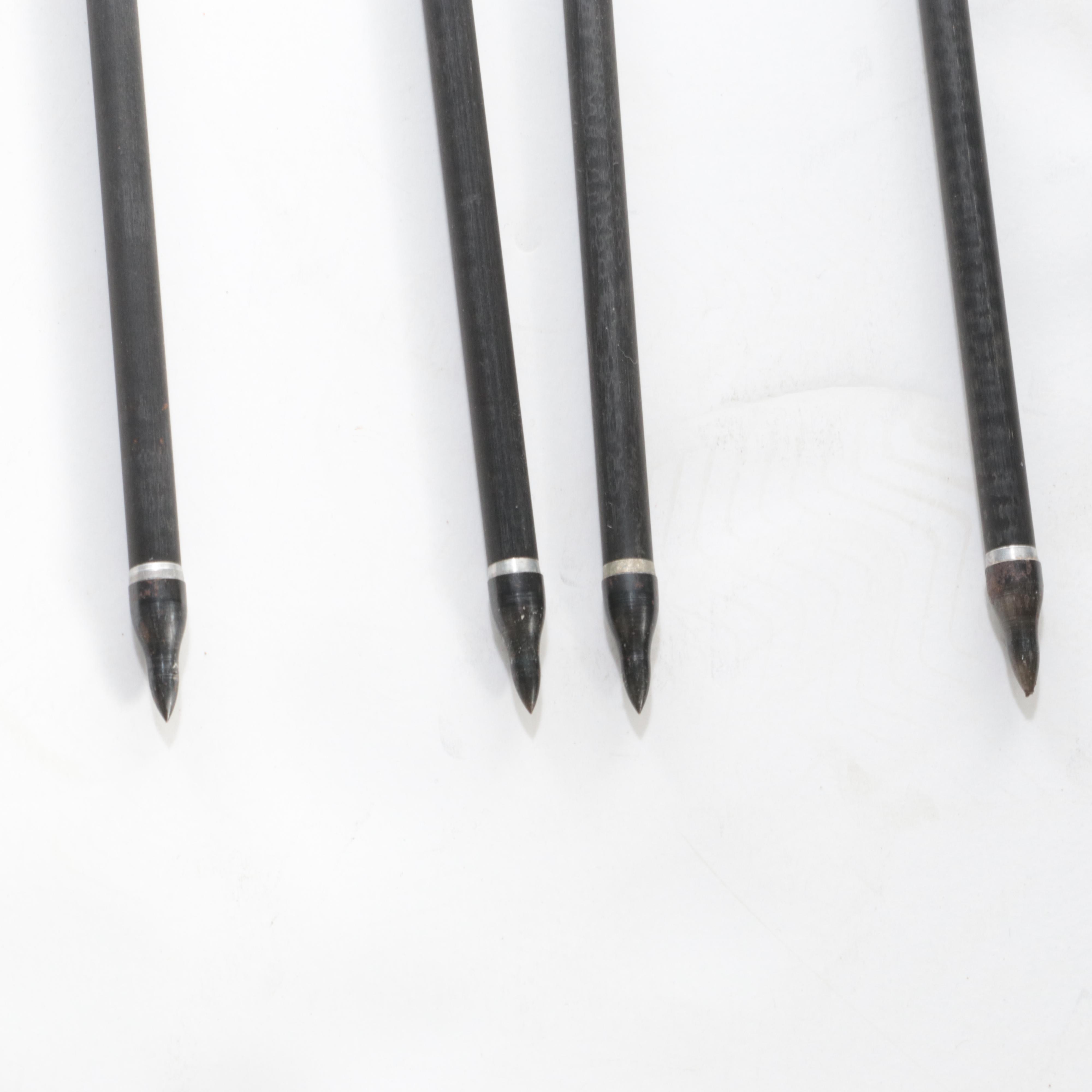 Hoyt MagnaTec Intruder Compound Bow with Accessories