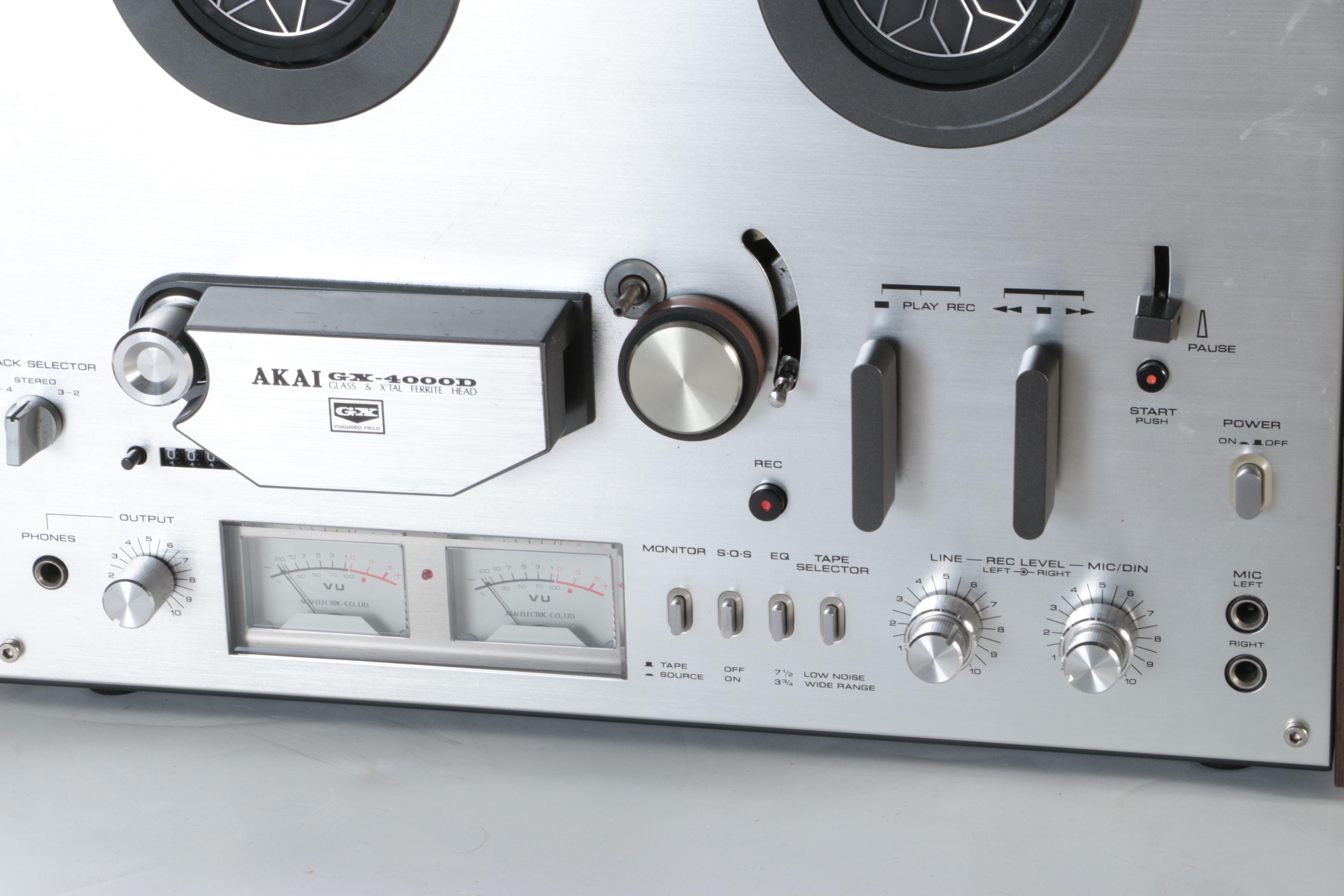 Akai Reel to Reel Tape Recorder with Stereo Tapes