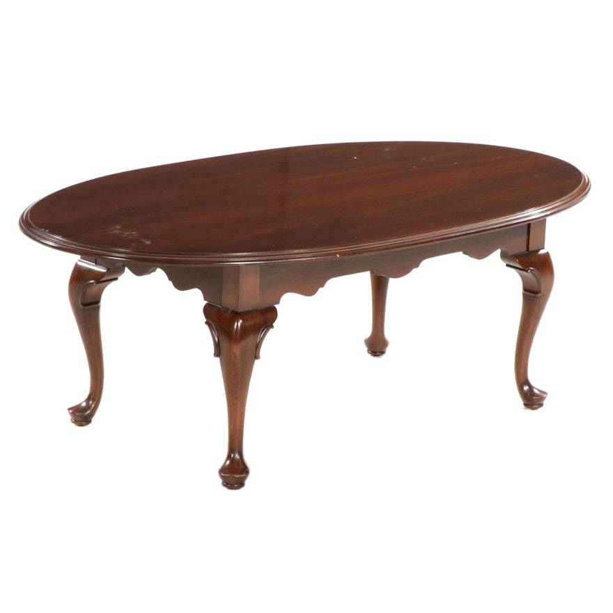Ethan Allen Queen Anne Style Mahogany-Stained Oval Coffee Table