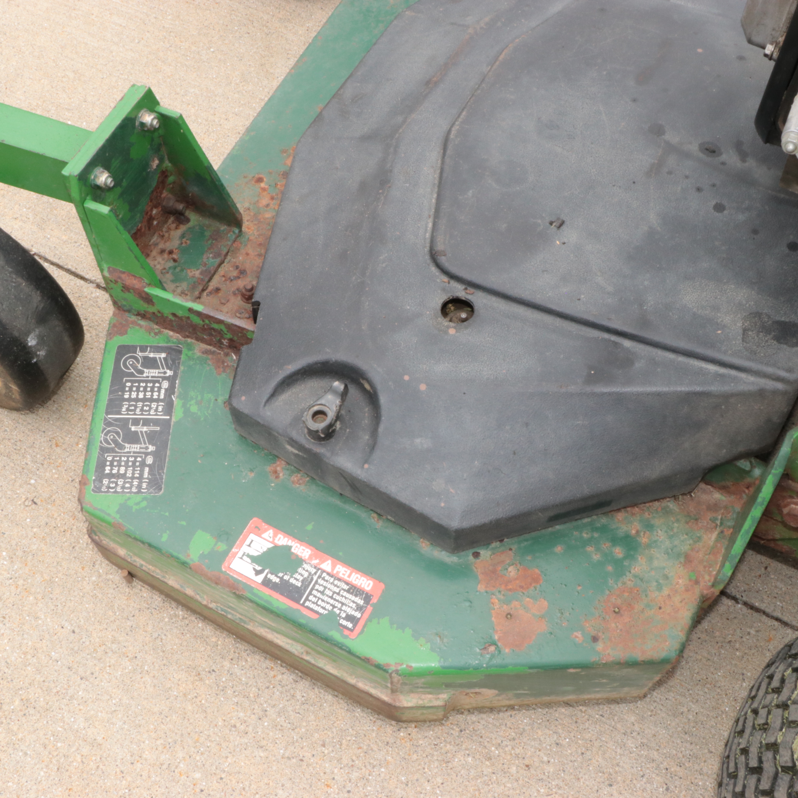 John Deere Walk Behind GS45 K-Series 14HP Lawn Mower