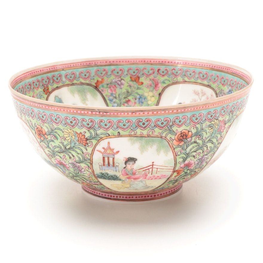 Chinese Porcelain Famille Rose Bowl, Mid to Late 20th Century