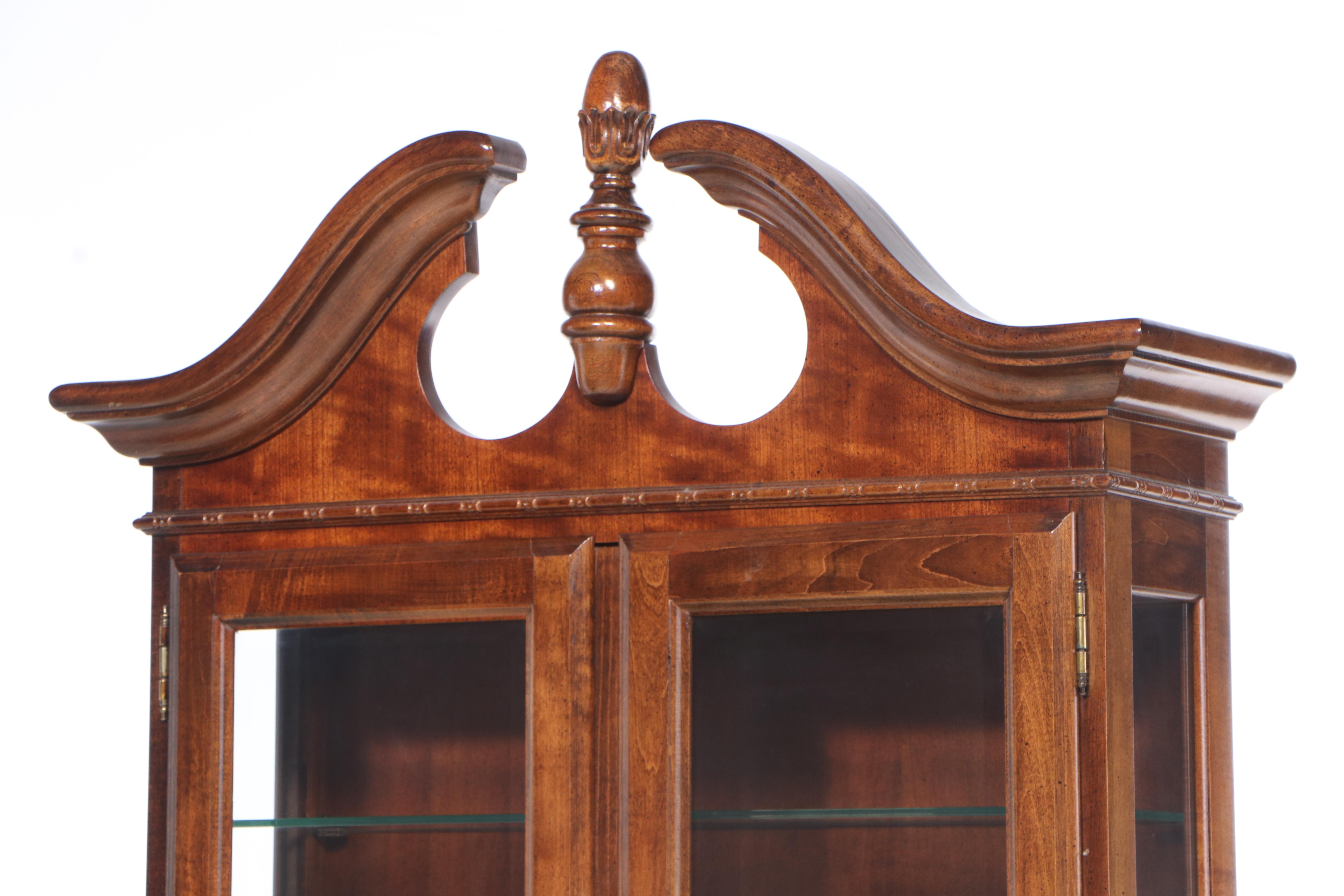 American Drew Queen Anne Style Secretary Desk