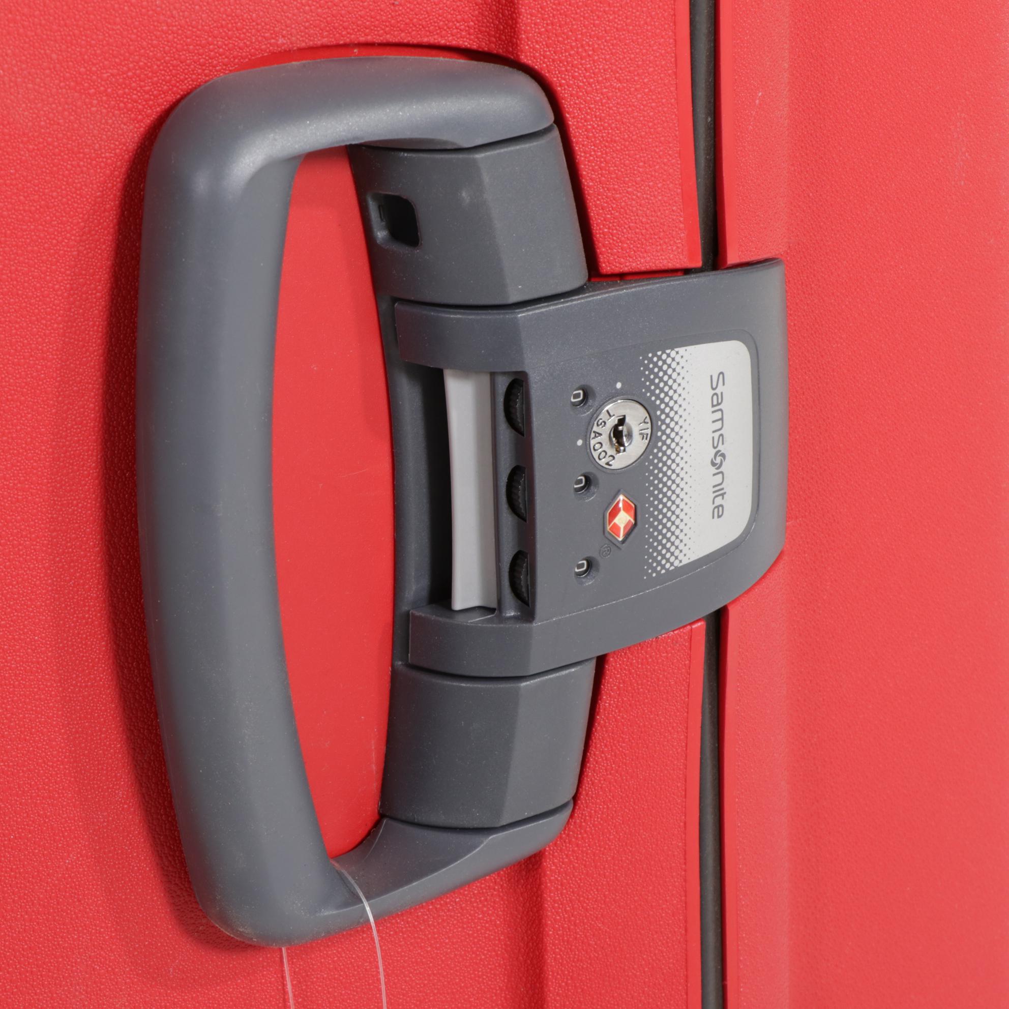 Samsonite Red F'Lite GT 31" Hardside Spinner Luggage