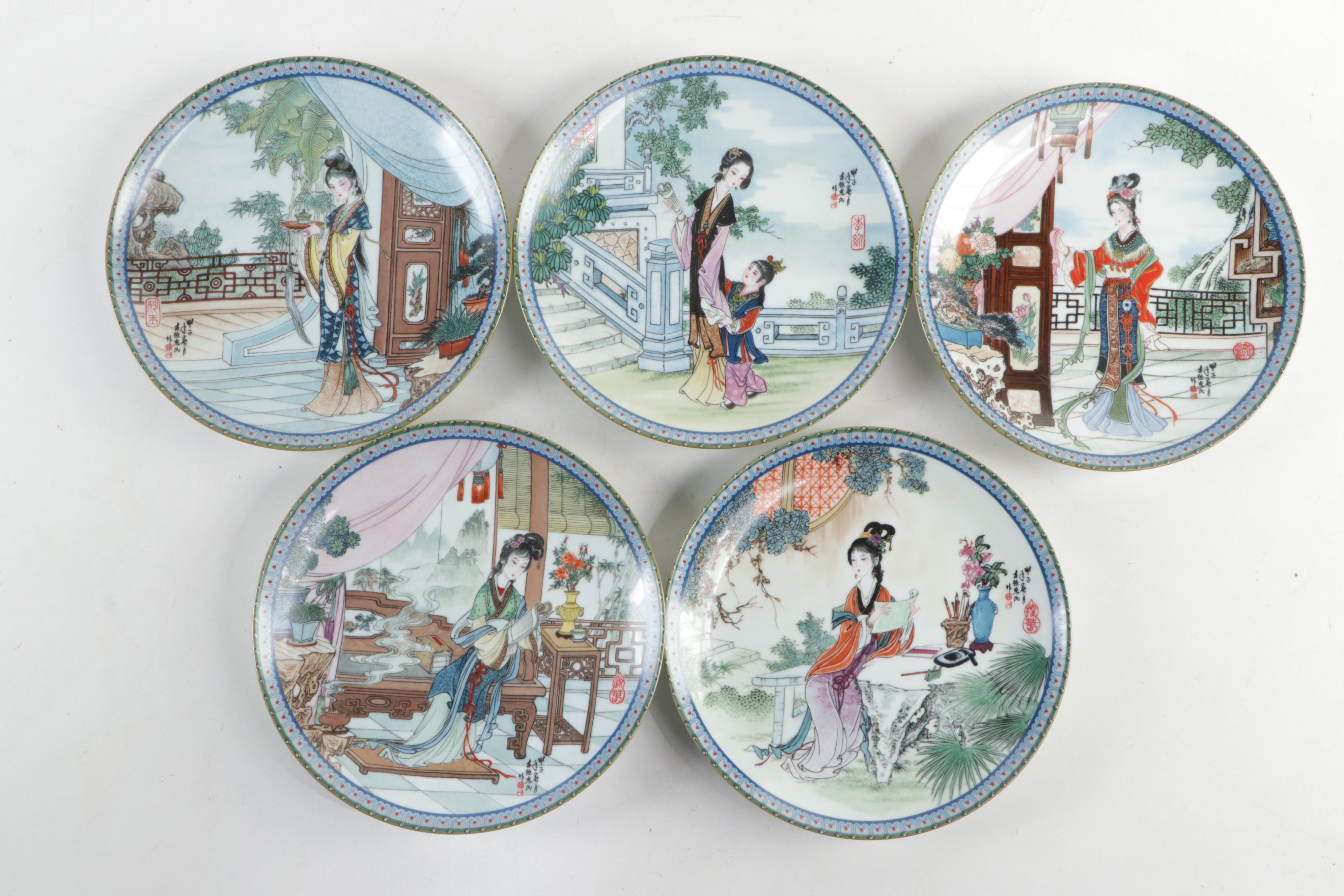 Imperial Jingdezhen "Beauties of the Red Mansion" Complete Set Porcelain Plates