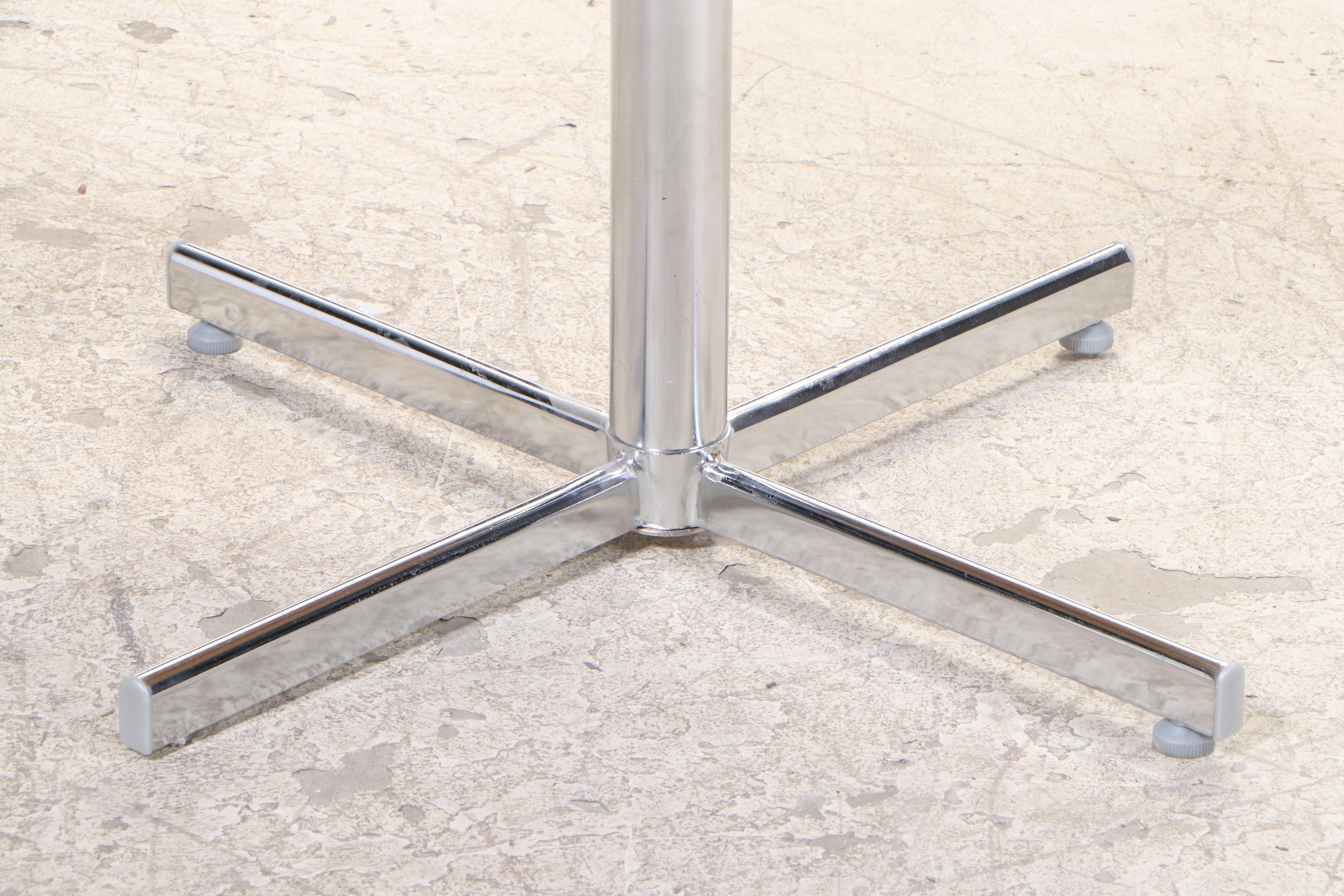 Coca-Cola Diner Style Kitchen Table and Chairs