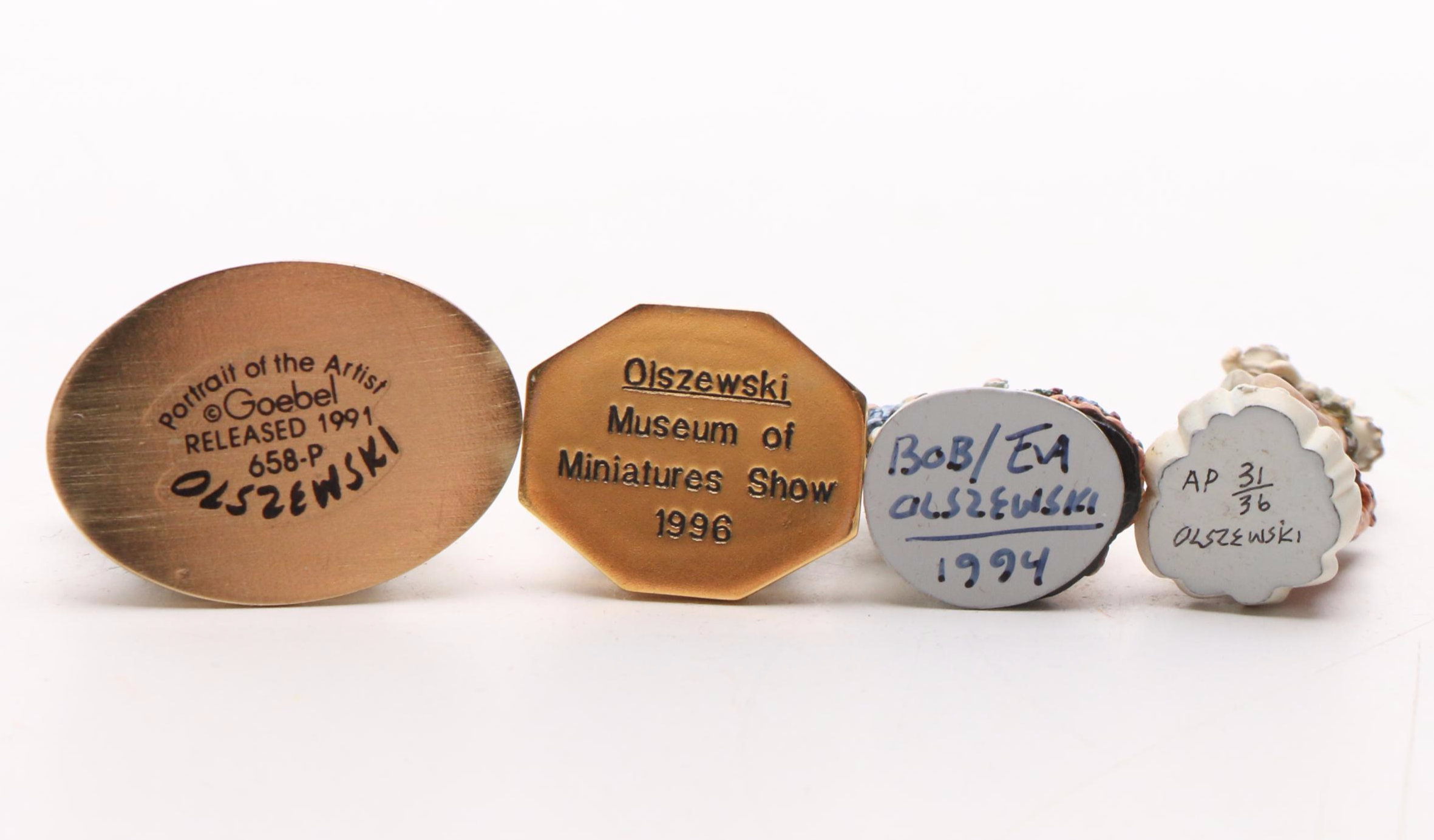 Robert Olszewski Historical Collection and Other Bronze Miniatures with Medal